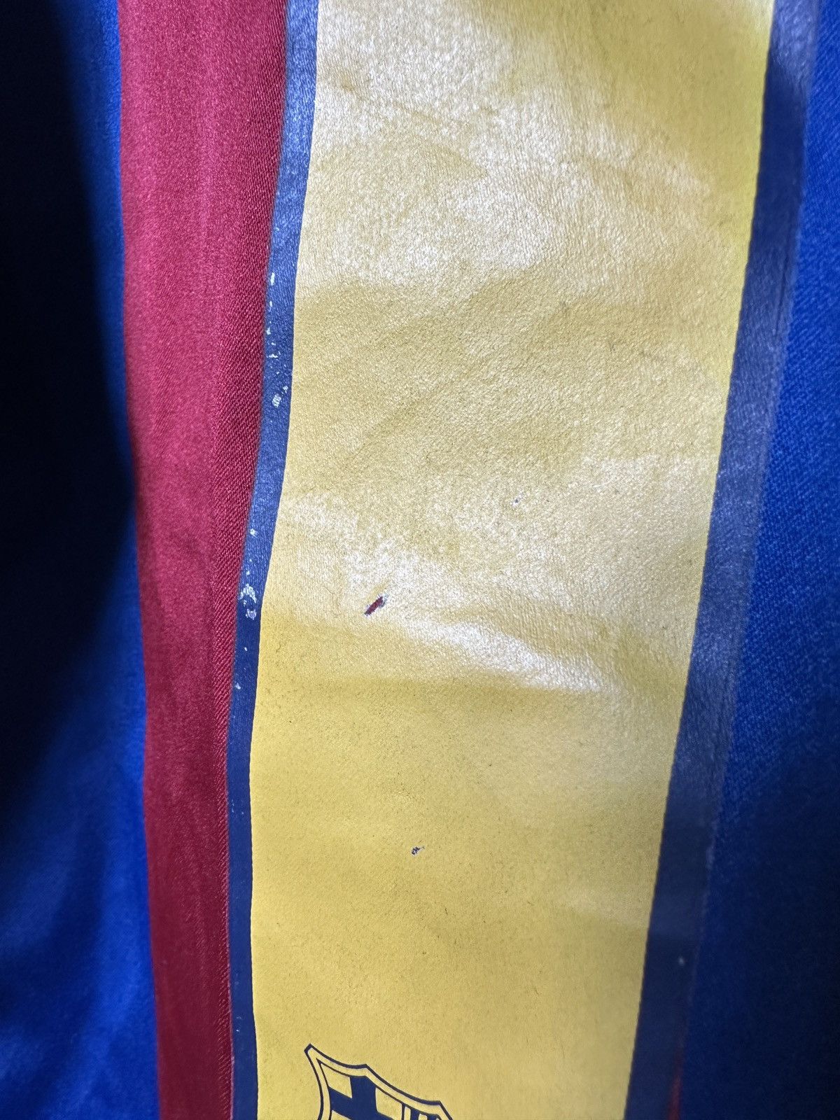 Nike × Vintage FC Barcelona 2004-2005 Home football jersey Nike #17 Larsson Size US XL / EU 56 / 4 - 13 Thumbnail