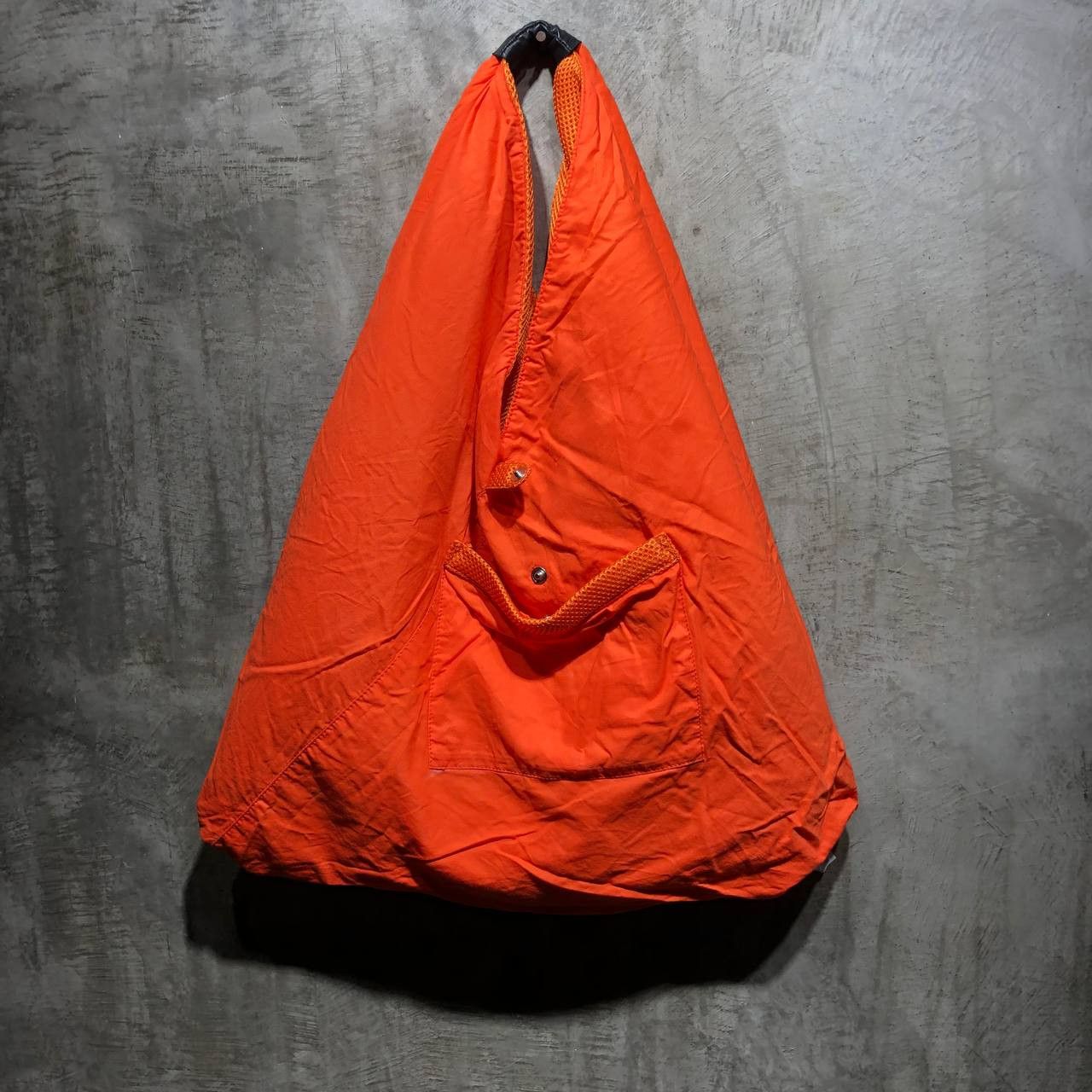 Maison Margiela Maison Margiela MM6 Mesh triangle tote bag Size ONE SIZE - 6 Thumbnail