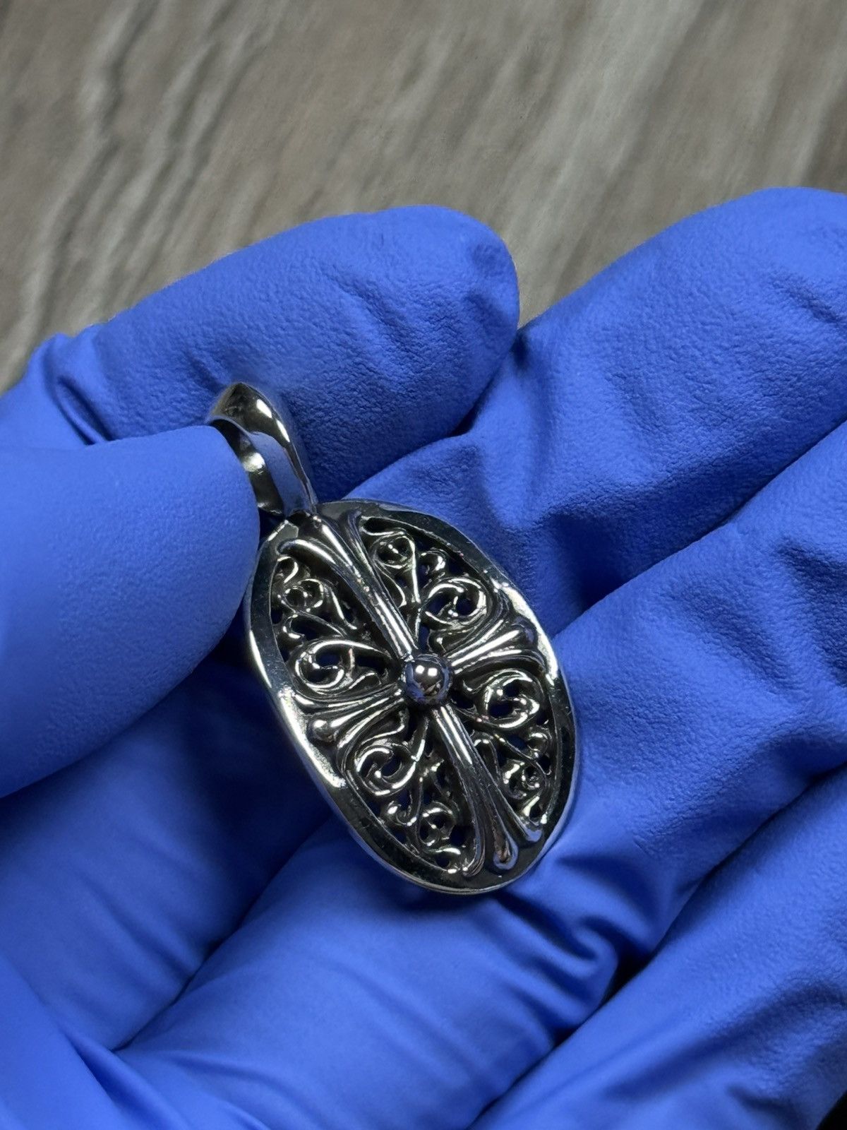 Chrome Hearts Chrome Hearts Oval Cross Pendant Size ONE SIZE - 4 Thumbnail