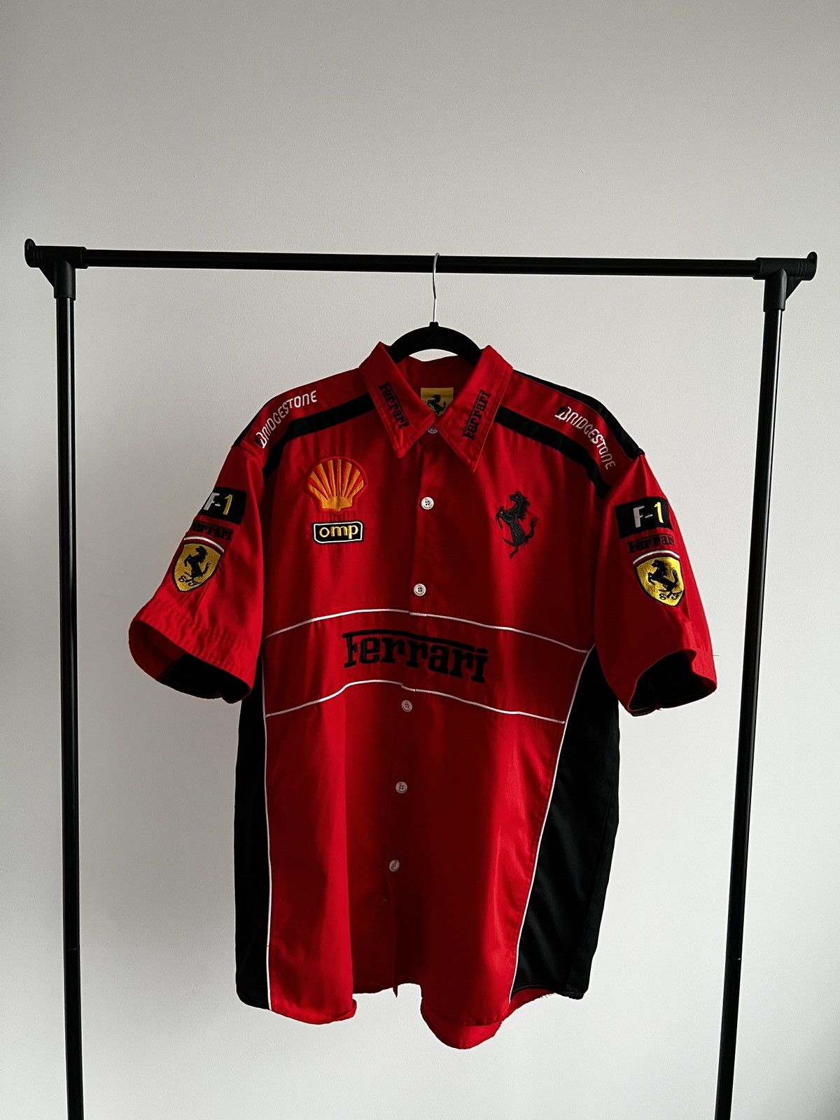Ferrari Vintage Ferrari 1996 Scuderia F1 Racing Retro Button Shirt Size US XL / EU 56 / 4 - 1 Thumbnail