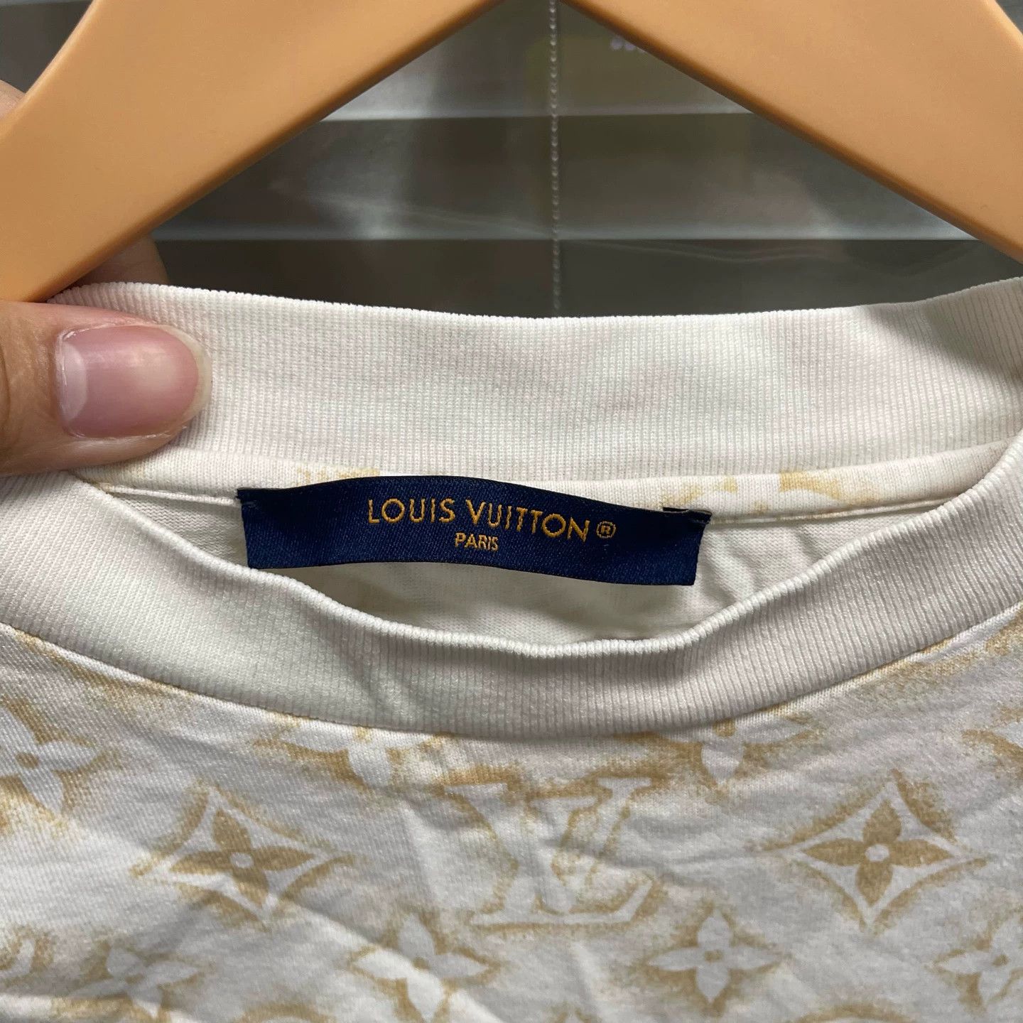 Louis Vuitton LV Cappuccino New AOP SS Tee M Size US M / EU 48-50 / 2 - 3 Thumbnail