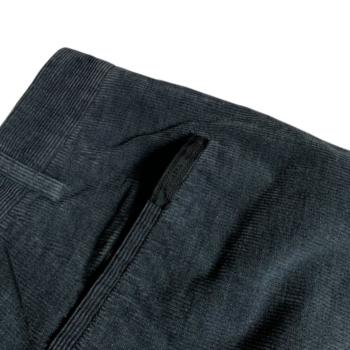 Prada 🧿corduroy trousers/pants in asphalt grey Size US 32 / EU 48 - 2 Thumbnail