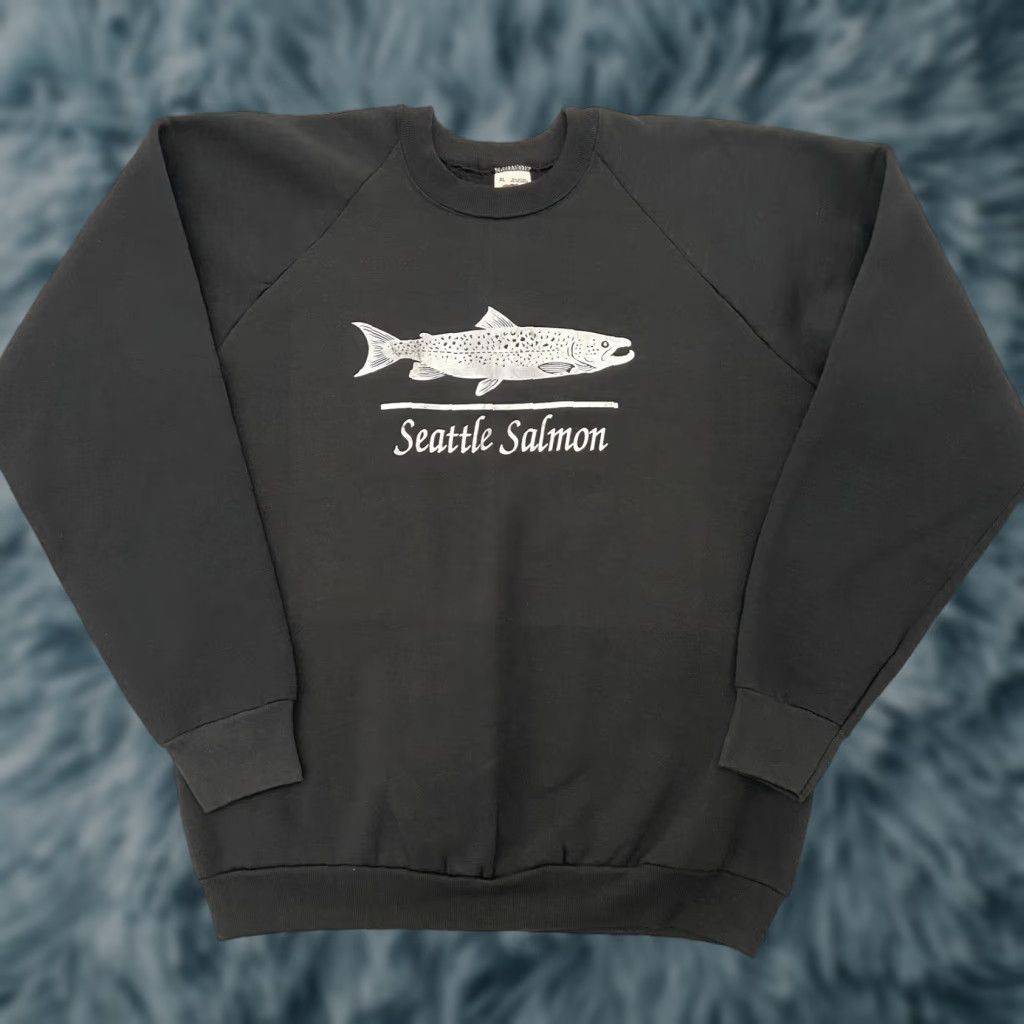 Fruit Of The Loom VINTAGE Seattle Salmon Sweatshirt Adult XL Black Silver Graphics 1990s Casual Men Size XL / US 12-14 / IT 48-50 - 1 Thumbnail