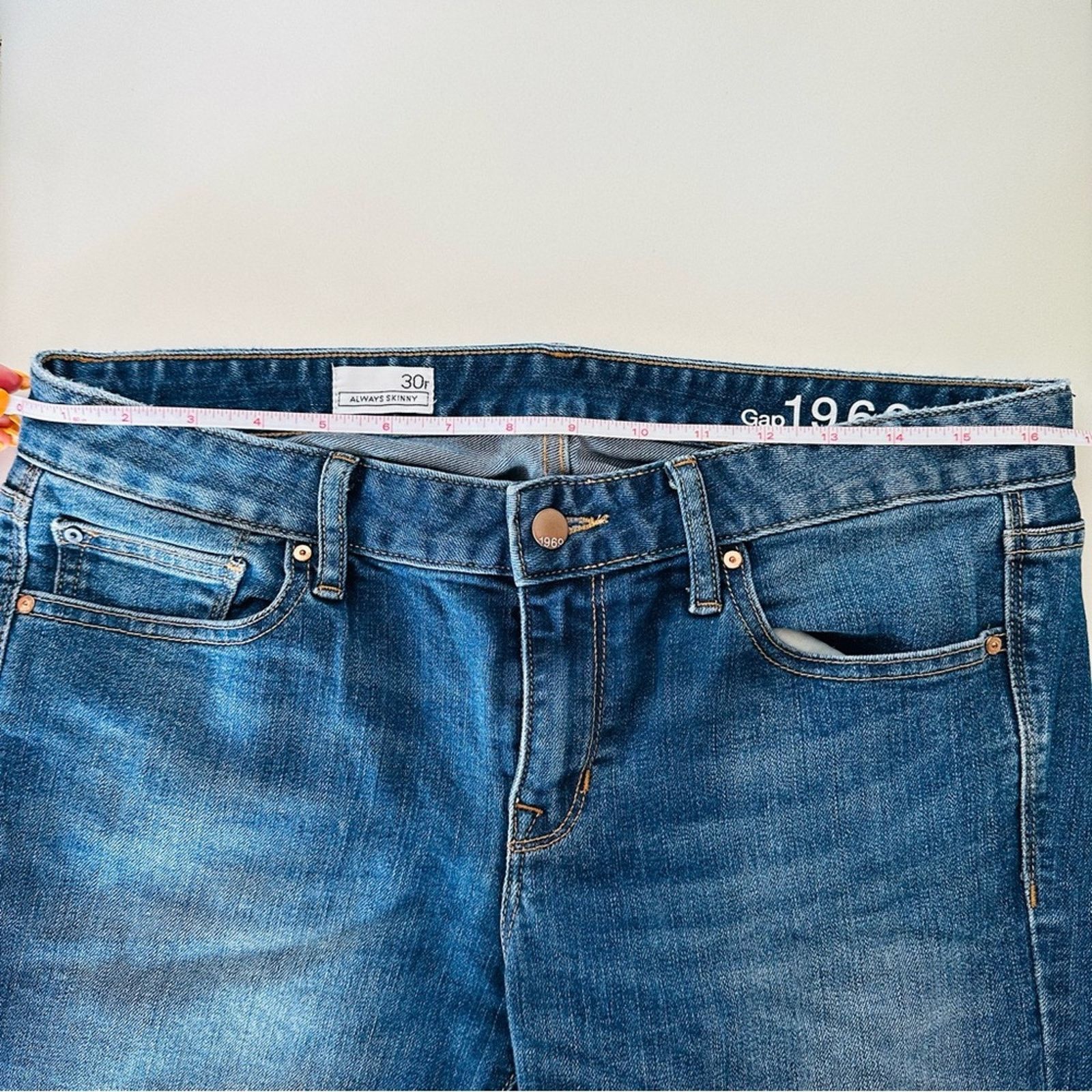 Gap GAP Blue Medium Wash Always Skinny Mid High Rise Denim Jeans Size 30" / US 8 / IT 44 - 14 Thumbnail
