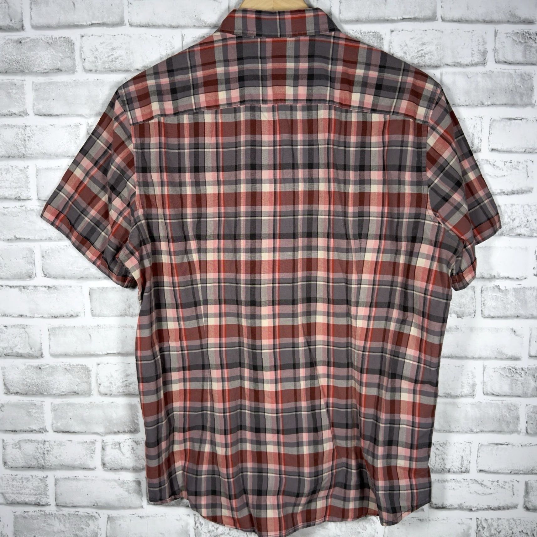 John Varvatos VINTAGE John Varvatos Plaid Short Sleeve Button Down Shirt Mens Size L Size US L / EU 52-54 / 3 - 5 Thumbnail