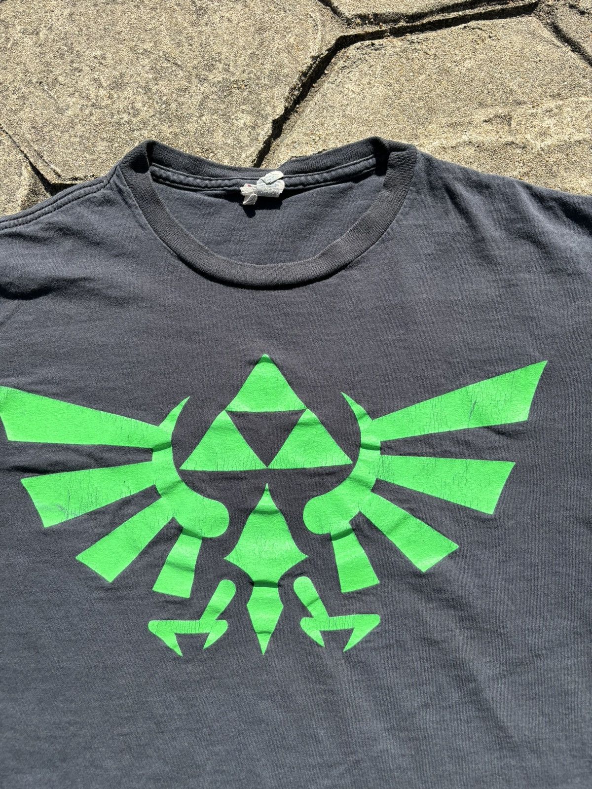 Nintendo × Vintage Y2K Legends of Zelda Logo Tshirt Size US XL / EU 56 / 4 - 3 Thumbnail