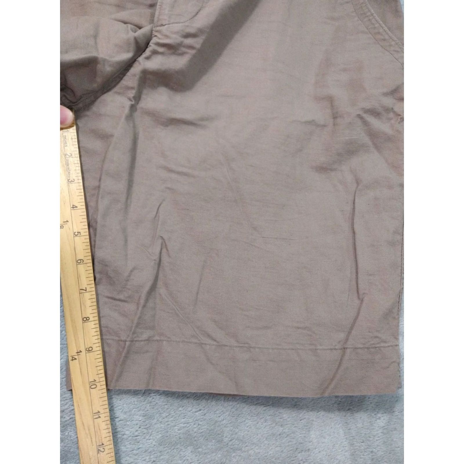 Banana Republic Banana Republic Shorts Mens 38 Beige Chino Linen Blend Flat Front Casual 38 Beige Breathable Lightweight Pockets Summer Spring Mens Size US 38 / EU 54 - 5 Thumbnail