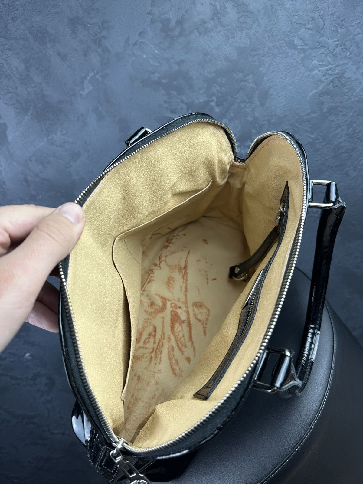 Designer × Maison Mollerus Maison Mollerus Black Patent Leather Shoulder Bag Size ONE SIZE - 12 Thumbnail