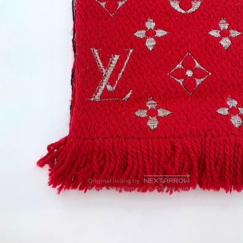 Louis Vuitton Louis Vuitton Red logo old flower full print wool fringe s Size ONE SIZE - 4 Thumbnail