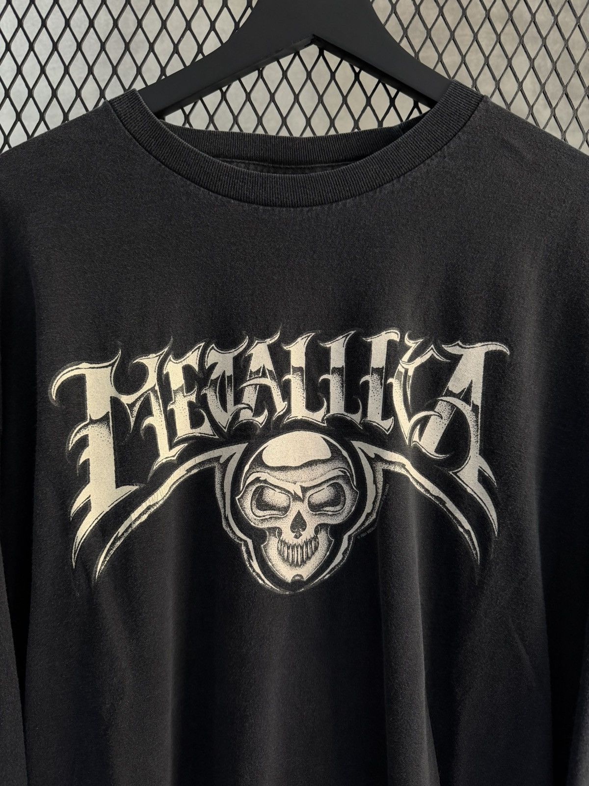 Metallica Vintage 2004 Metallica Long Sleeve Size US XL / EU 56 / 4 - 3 Thumbnail