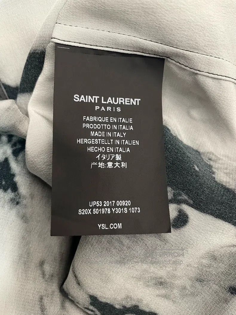 Saint Laurent Paris Saint Laurent Paris size 41 Shirt Size US S / EU 44-46 / 1 - 5 Thumbnail