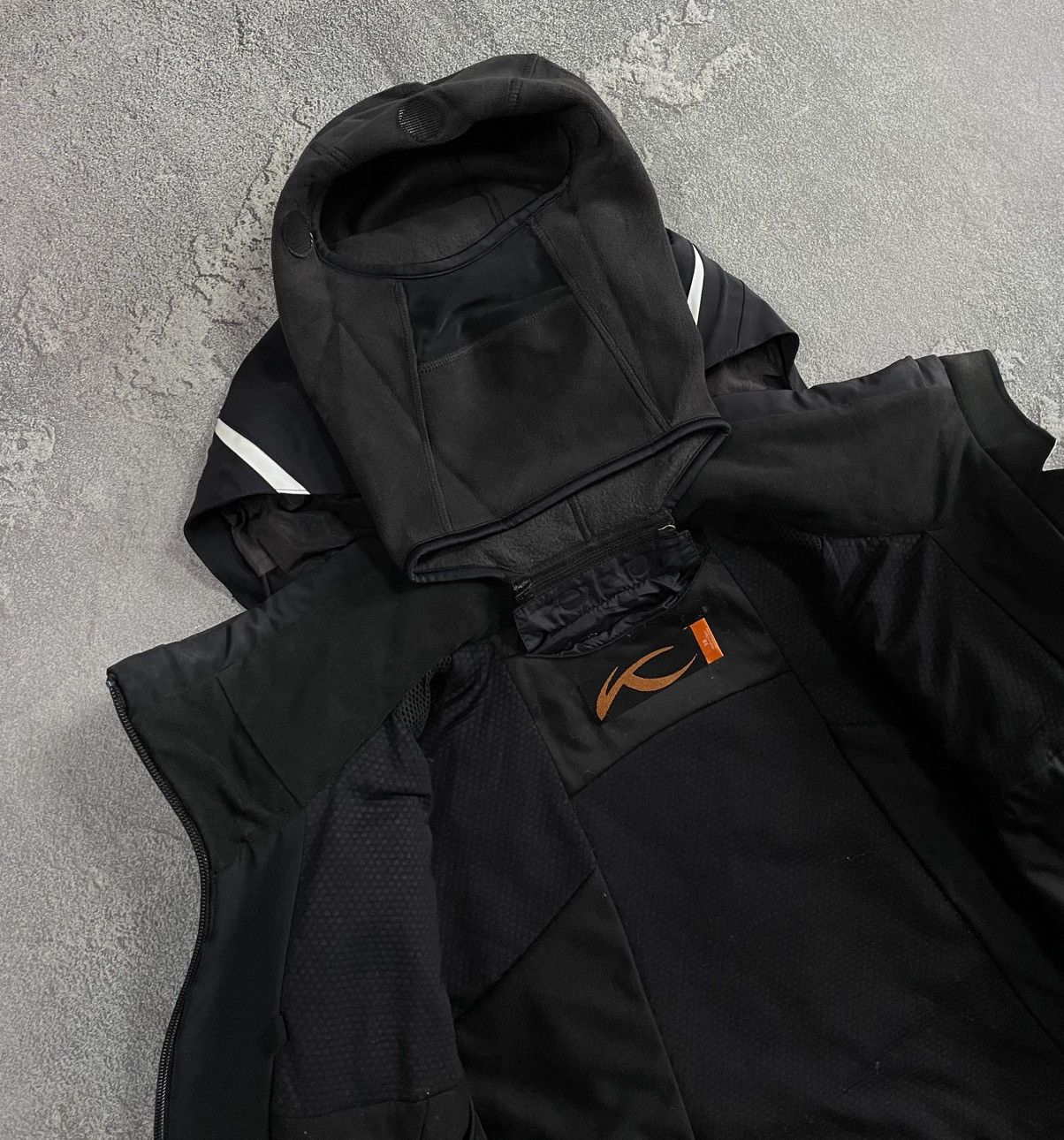 KJUS Kjus Recco Ski Snowboarding Hooded Black Jacket size 38 / S Size S / US 4 / IT 40 - 8 Thumbnail