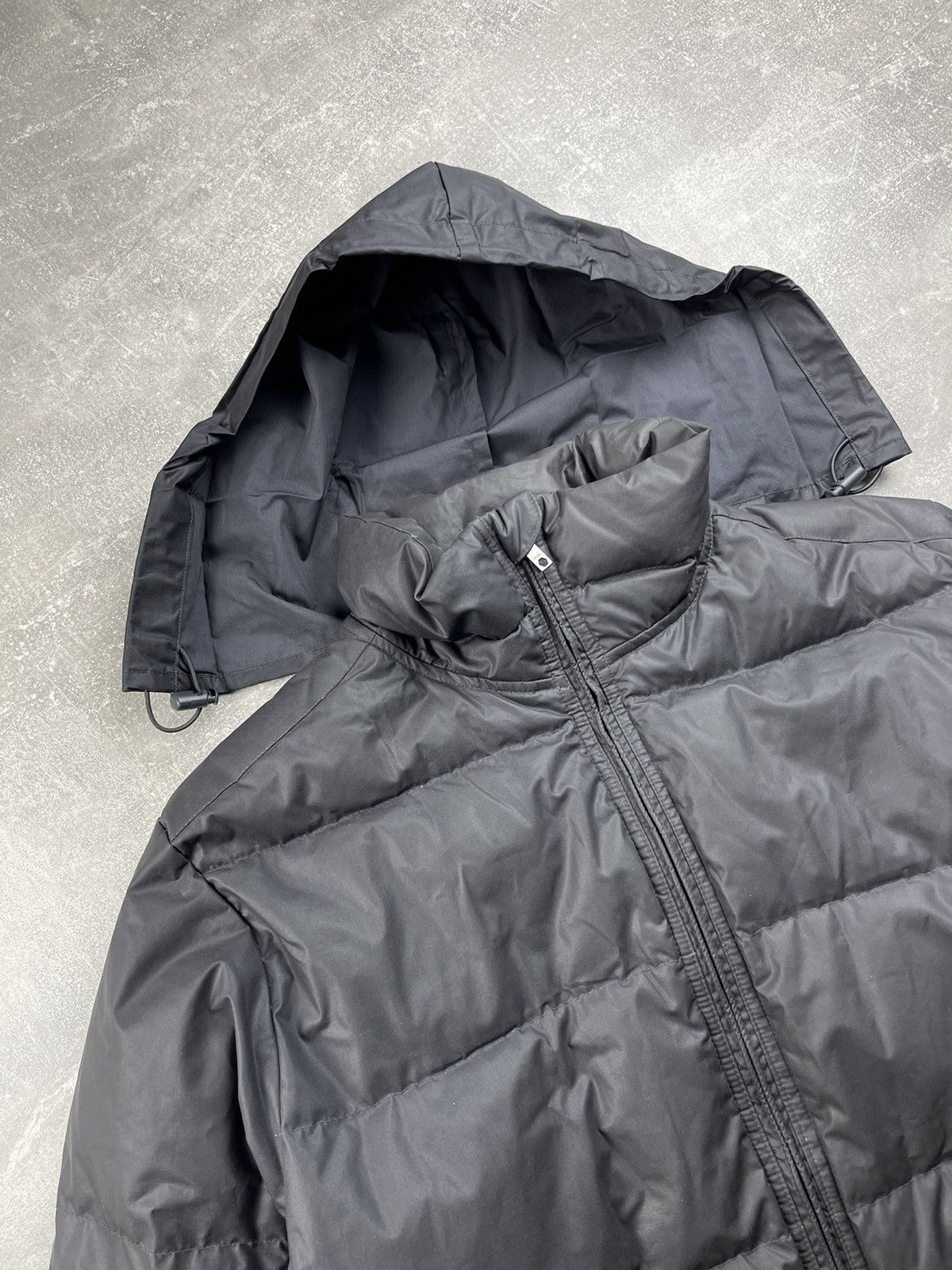 Diesel Archives Rare Diesel Y2K Gray Real Down Puffer Jacket Size US L / EU 52-54 / 3 - 15 Thumbnail