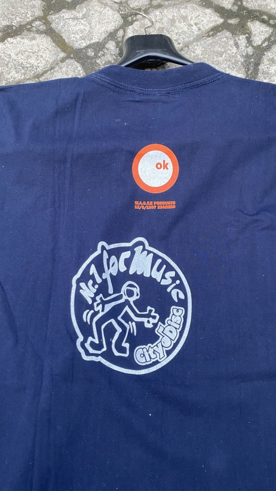 Band Tees Vintage Radiohead 1997 OK Computer T Shirt Size US XL / EU 56 / 4 - 7 Thumbnail
