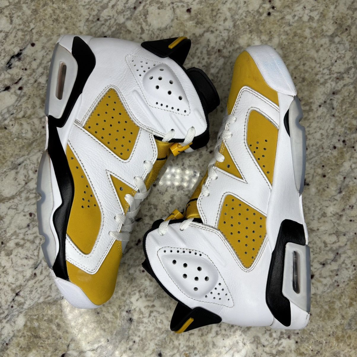 Jordan Brand Size 8.5 - Air Jordan 6 Retro Yellow Ochre CLEAN W/Box Size US 8.5 / EU 41-42 - 17 Thumbnail