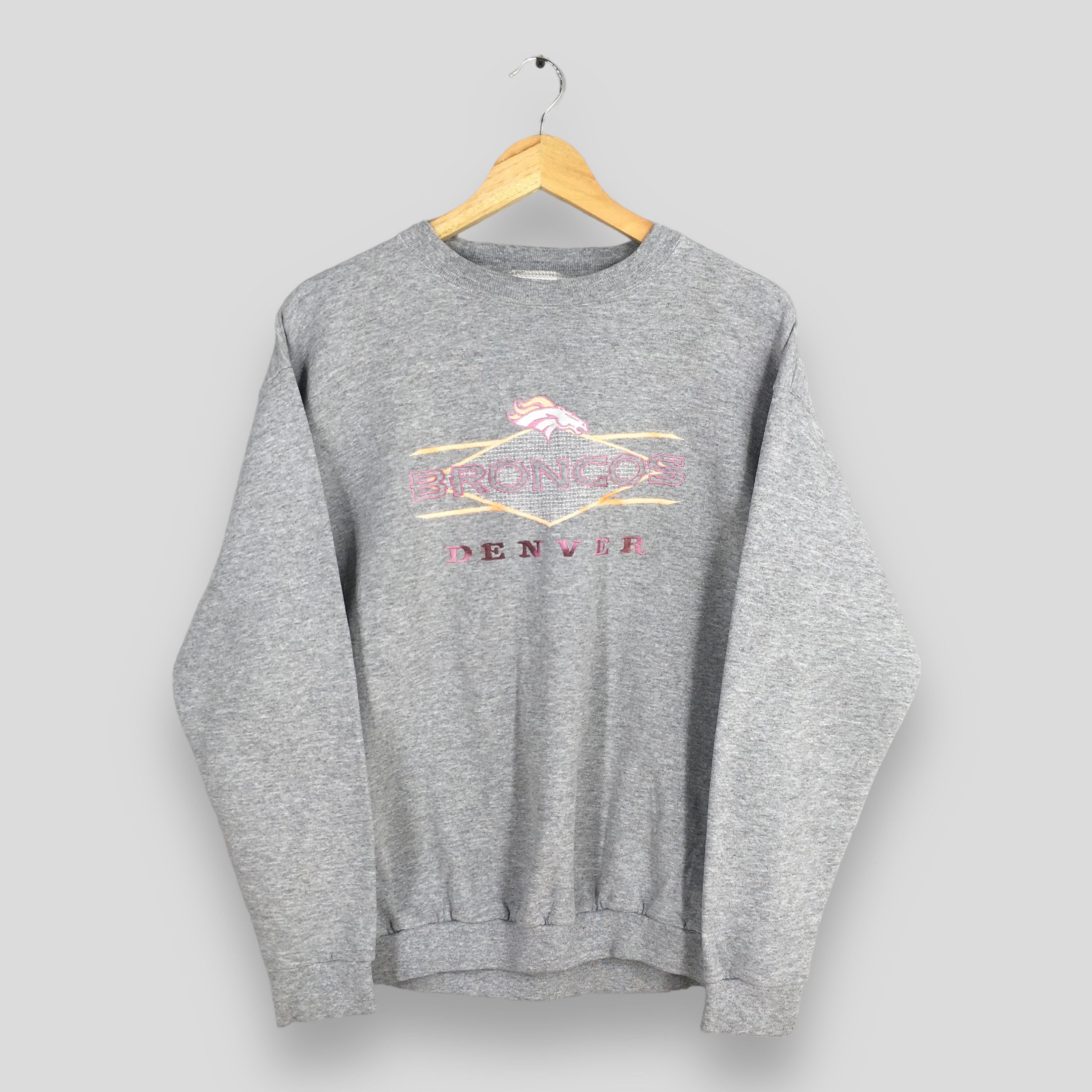 NFL Vintage Denver Broncos Rugby NFL Gray Sweatshirt Medium Size US M / EU 48-50 / 2 - 1 Thumbnail