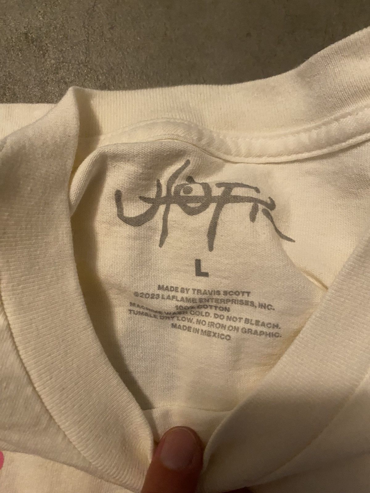 Travis Scott Travis Scott Utopia Madness of it All Tee Size US L / EU 52-54 / 3 - 2 Thumbnail