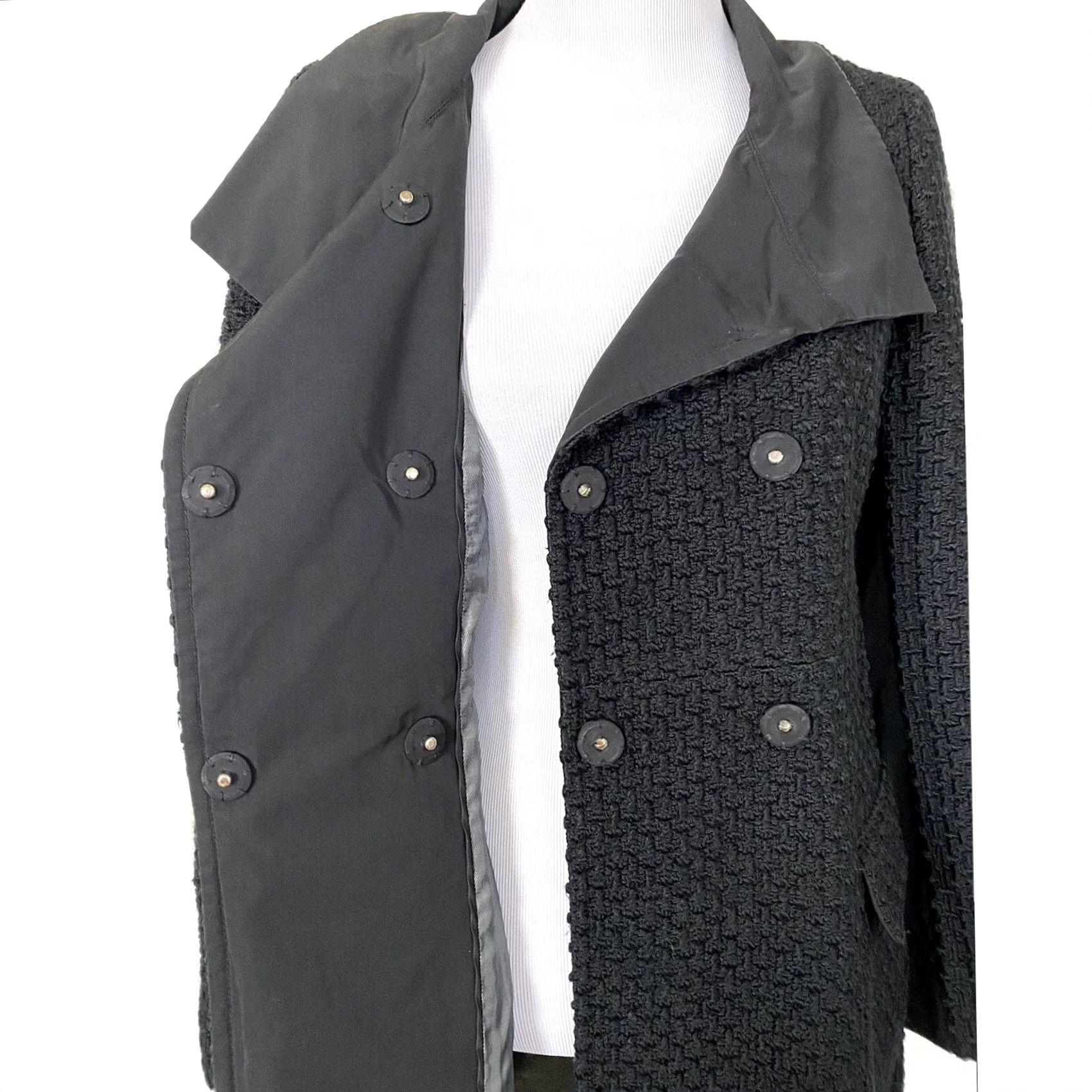Bcbgmaxazria BCBGMAXAZRIA Coat Wool Blend Black Mid-Length Overcoat M Womens Wool Blend Lined Snap Front Size M / US 6-8 / IT 42-44 - 4 Thumbnail