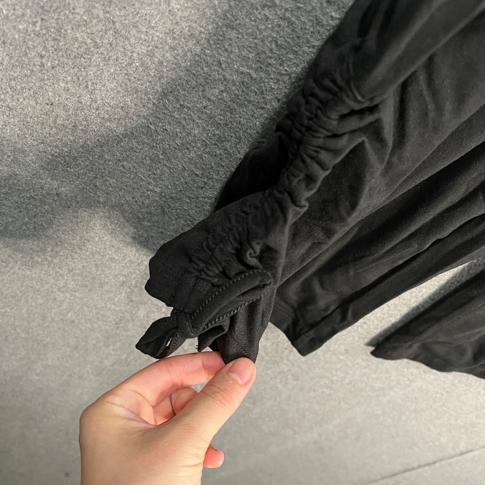 Other Cuddl Duds Flexwear Cropped Pants with Side-Cinch Size 28" / US 6 / IT 42 - 6 Thumbnail