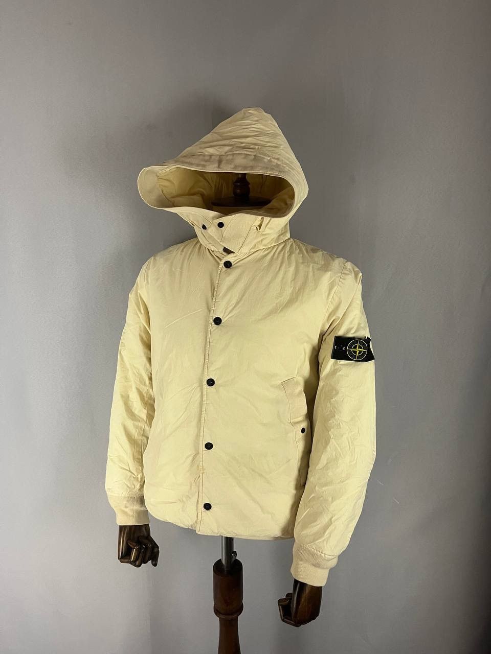 Stone Island Stone Island Jacket Milk Vintage Size US S / EU 44-46 / 1 - 1 Thumbnail