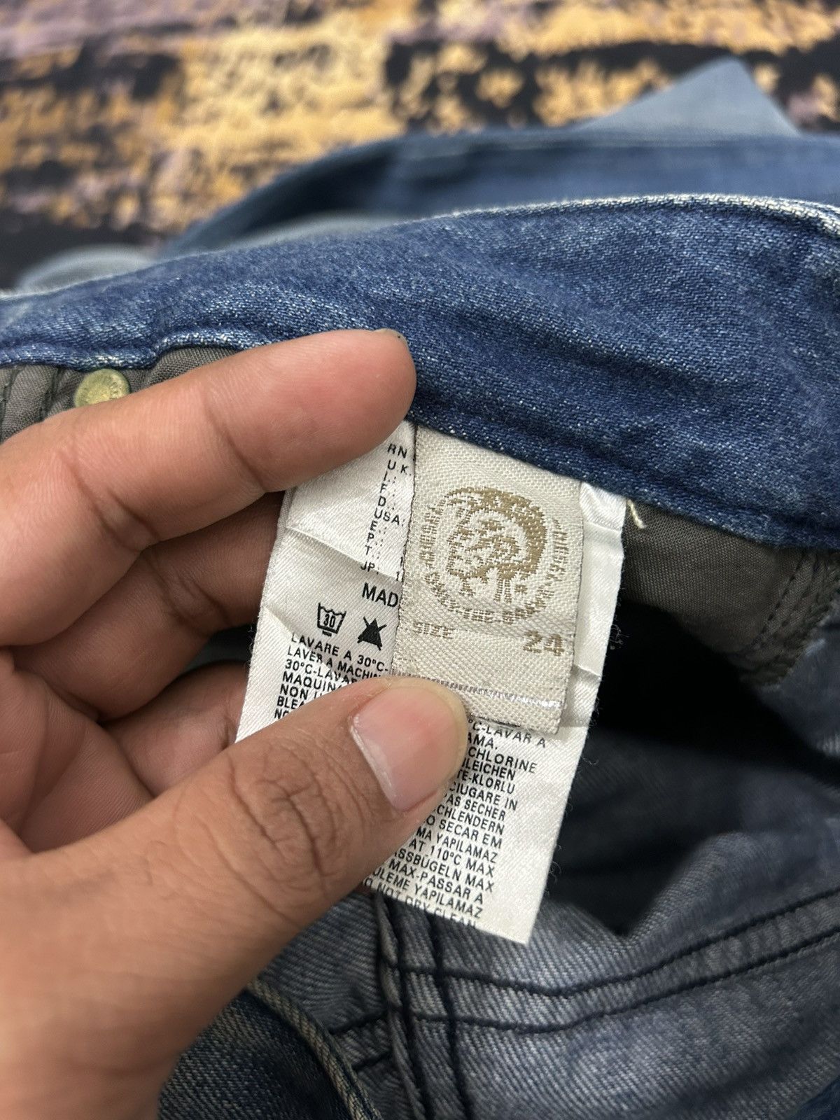 Diesel Diesel Vixy Blue Wash Flare Jeans Size US 28 / EU 44 - 16 Thumbnail