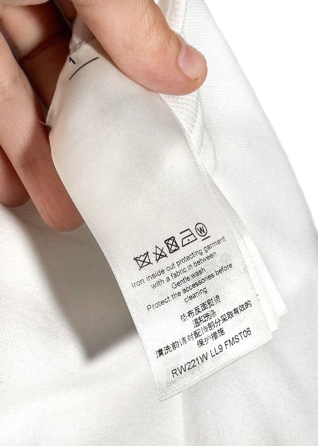 Louis Vuitton Louis Vuitton White Macro Signature Cropped Sweatshirt Size M / US 6-8 / IT 42-44 - 9 Thumbnail