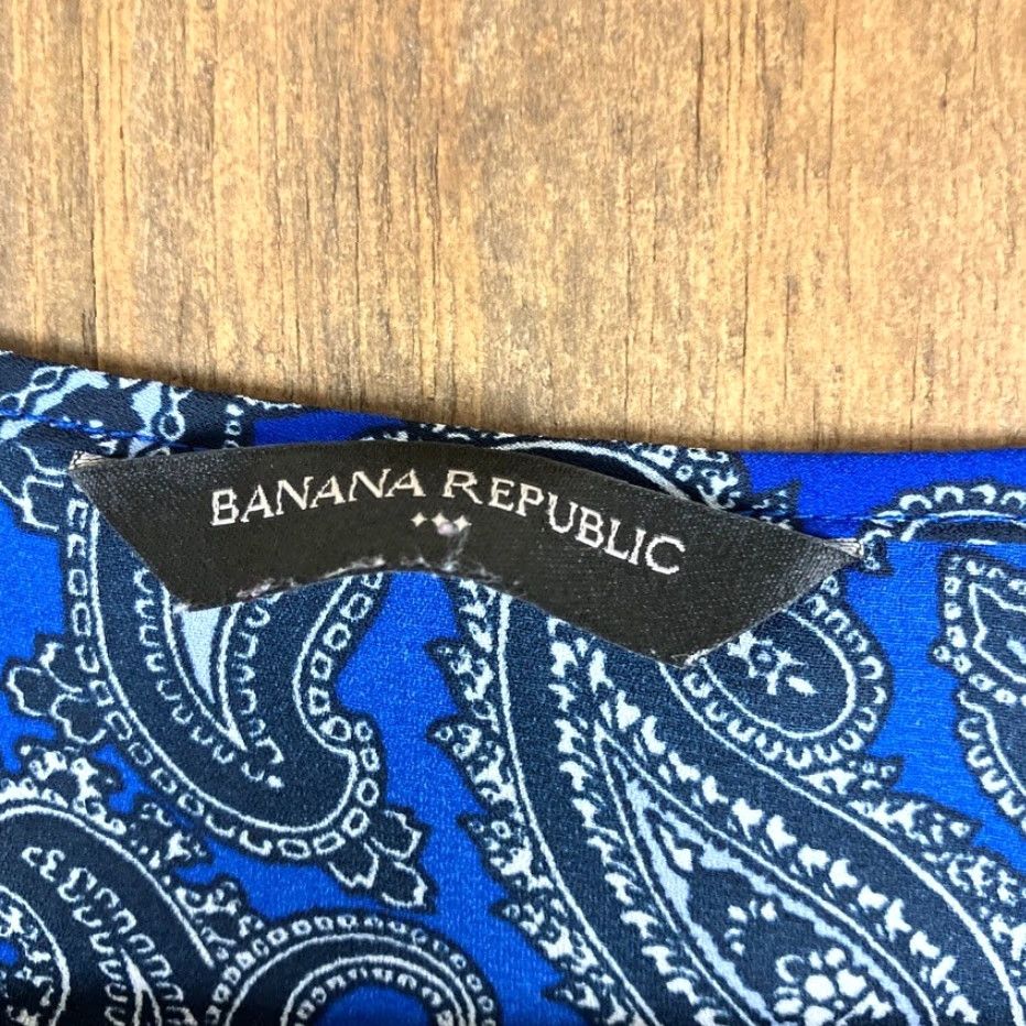 Banana Republic Banana Republic Blouse Blue Paisley V Neck Popover 3/4 Sleeve S Womens Size S / US 4 / IT 40 - 6 Thumbnail