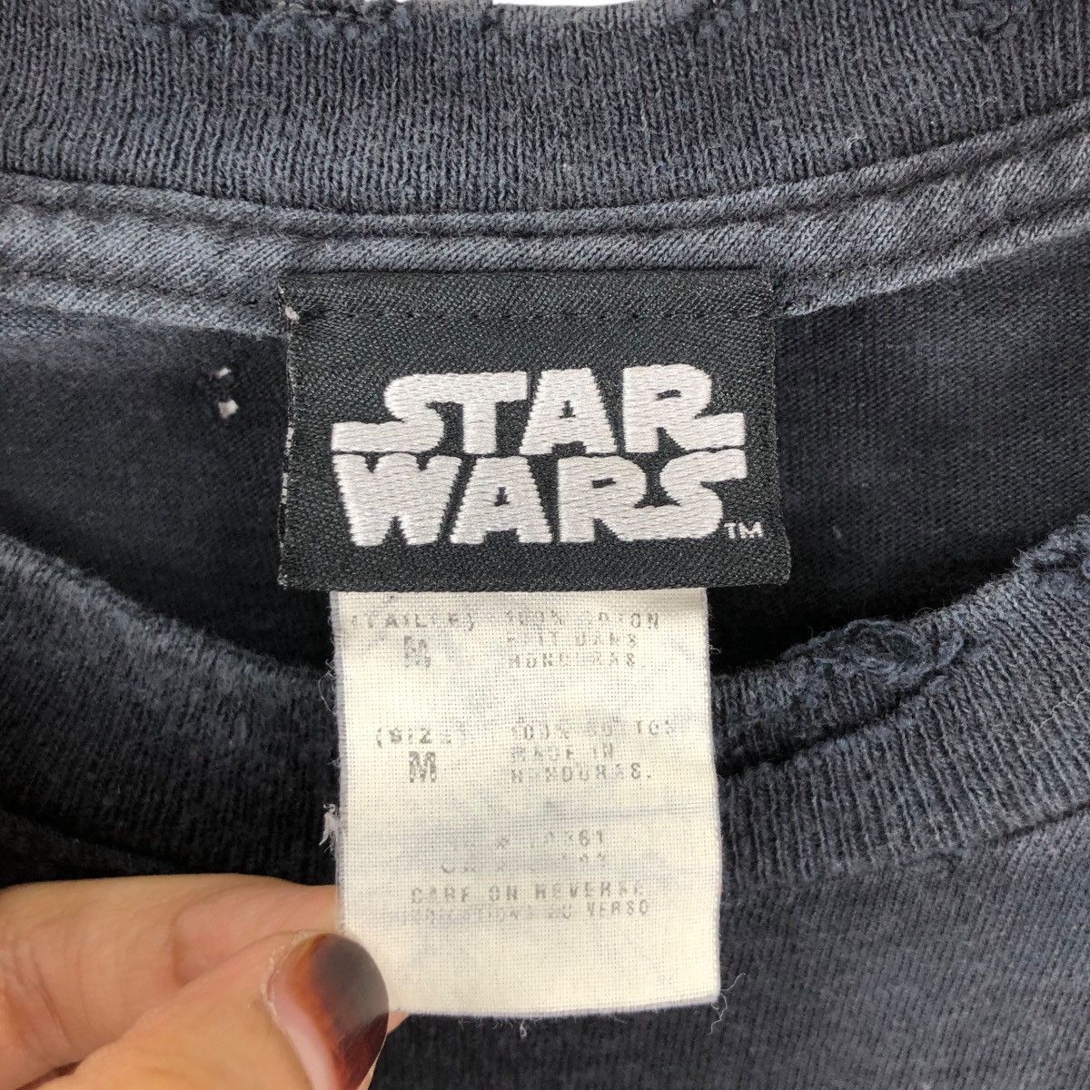 Disney Trashed! 00s Star Wars Yoda Disney Ride Lucas Films TShirt Size US M / EU 48-50 / 2 - 9 Thumbnail