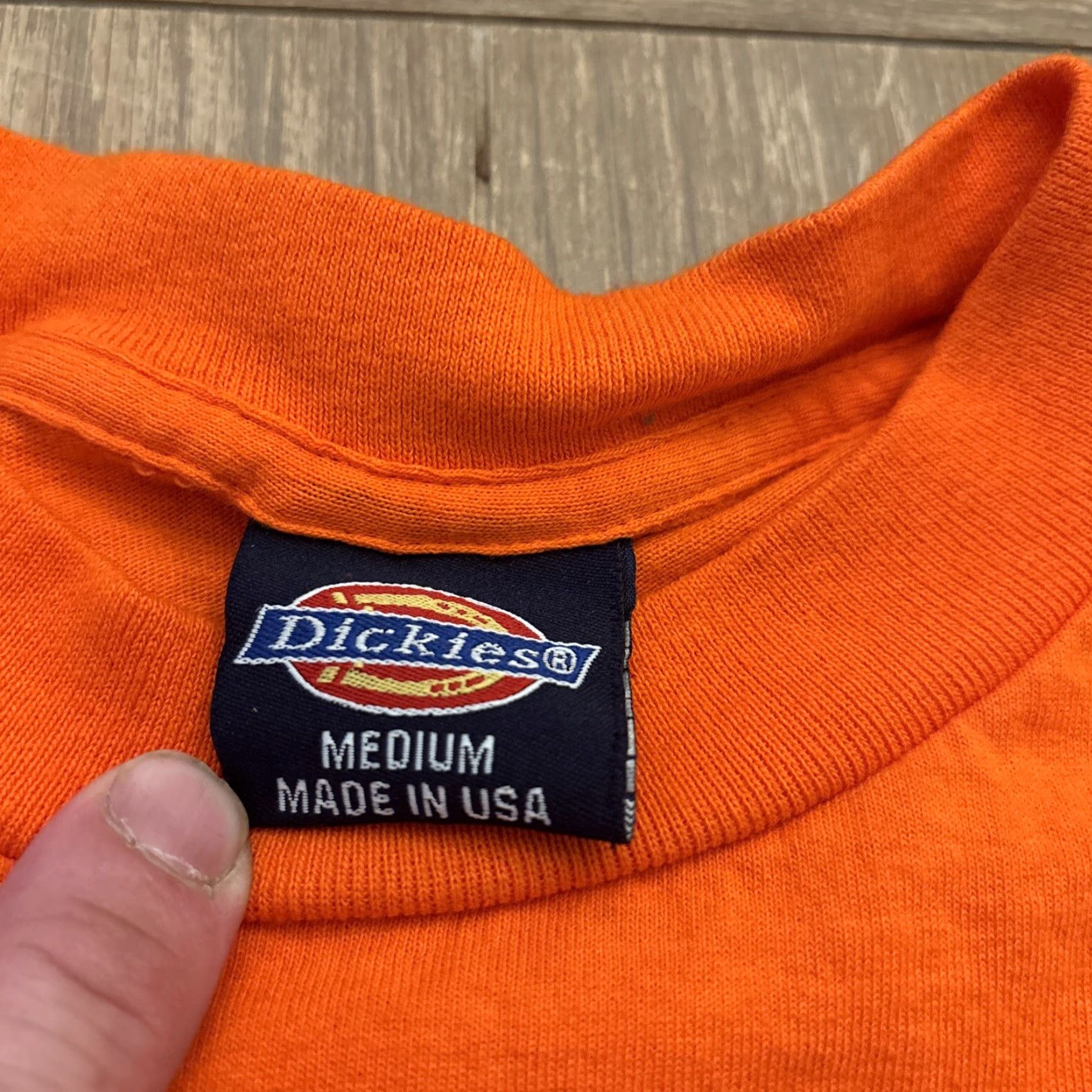 Dickies VINTAGE Dickies Shirt Men M Orange Pocket Made in USA T-Shirt Mens Size US M / EU 48-50 / 2 - 3 Thumbnail