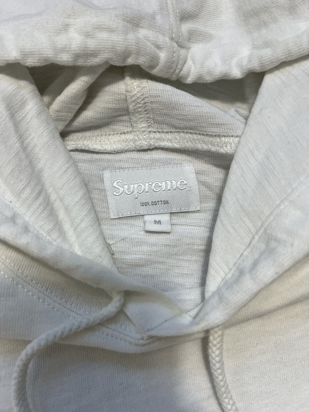 Supreme Hoodie Supreme SS17 big logo white label Size US M / EU 48-50 / 2 - 3 Thumbnail