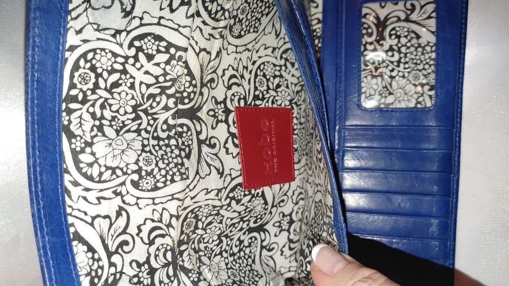Hobo HOBO International Jill Distressed Leather Trifold Wallet Size ONE SIZE - 6 Thumbnail