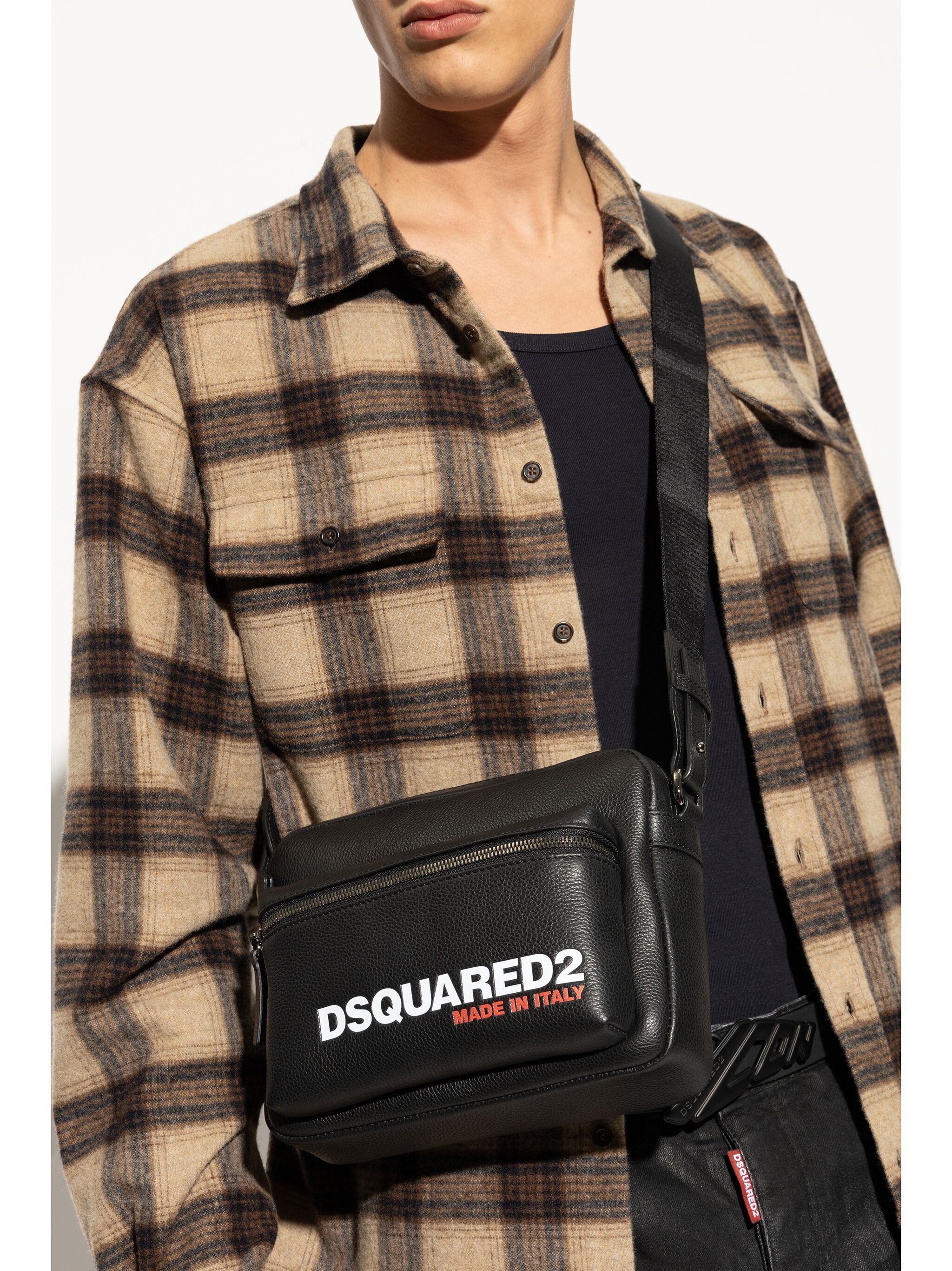 Dsquared2 o1s22i1n1124 Size: OS / Bob Shoulder Bag in Black Size ONE SIZE - 2 Thumbnail
