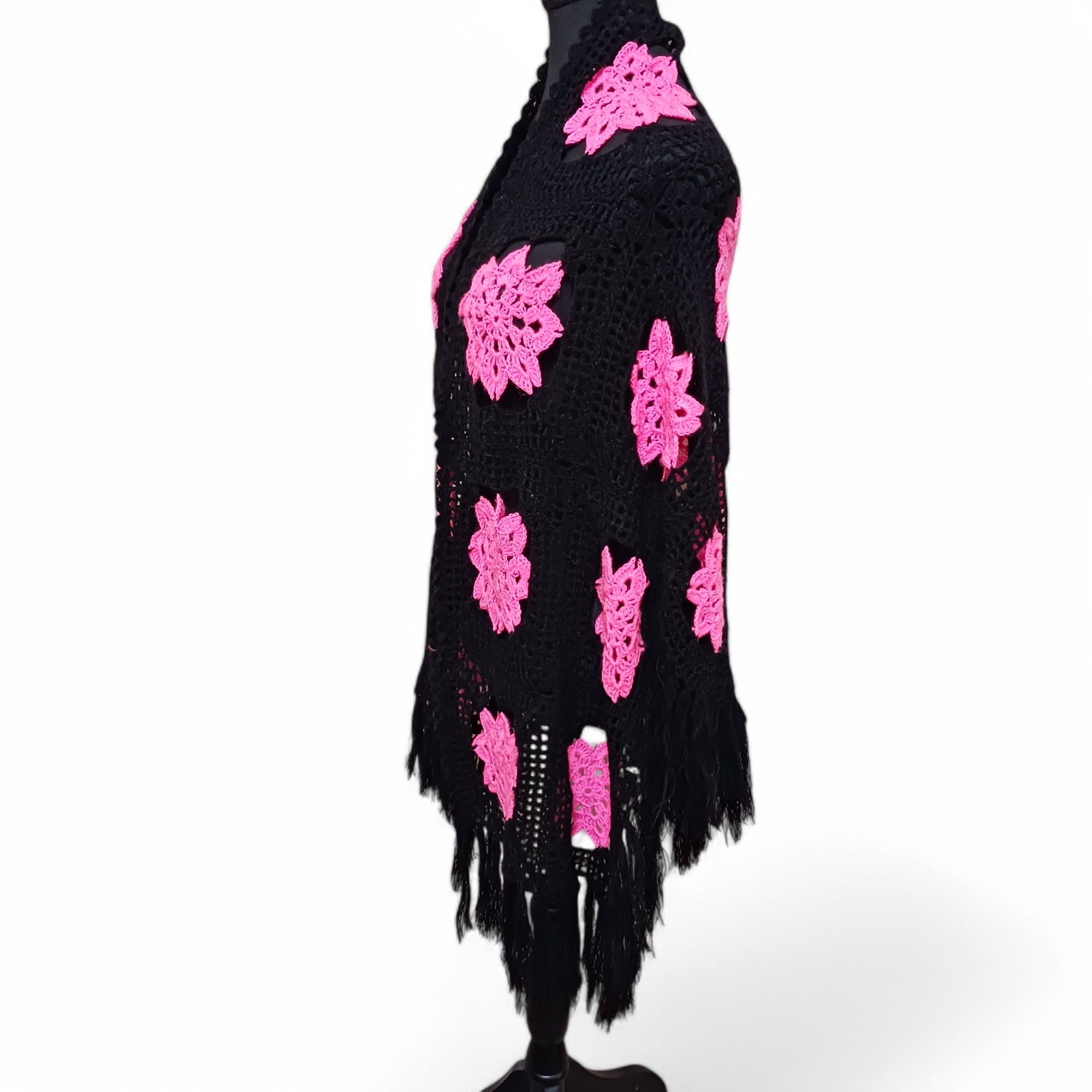 Handmade Vintage Handmade Black/ Hot Pink Crochet Shawl – Size ONE SIZE - 4 Thumbnail