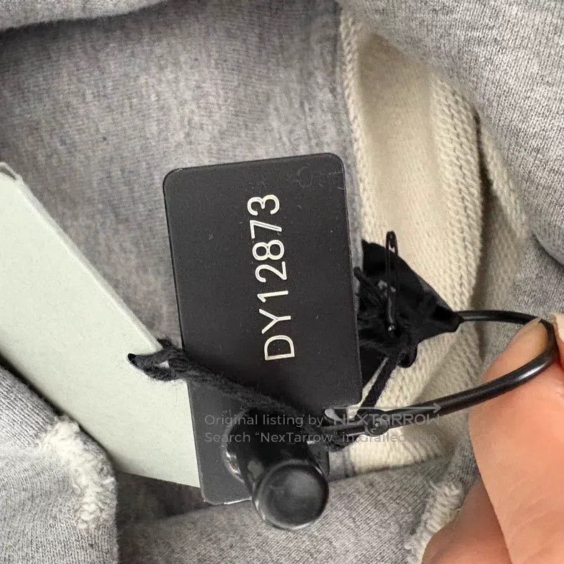 Balenciaga Balenciaga Letter Logo Printed Hooded Long Sleeve Sweatshi Size US M / EU 48-50 / 2 - 9 Thumbnail