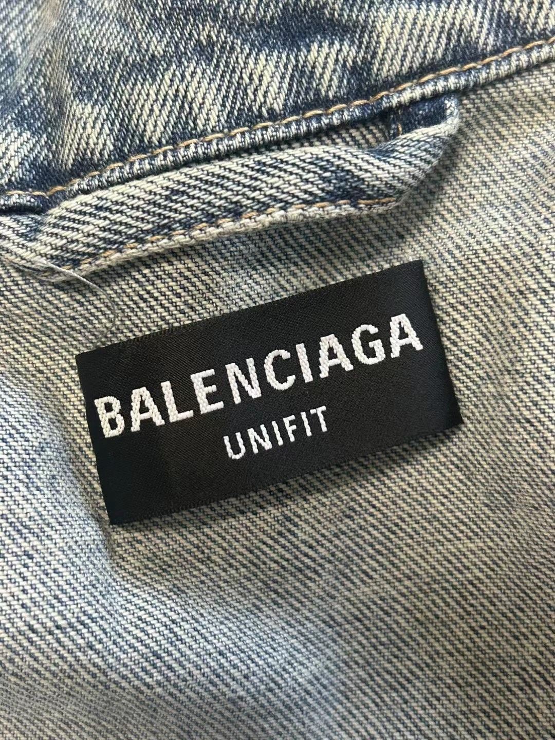 Balenciaga Balenciaga washed and worn-in chest jacket 2501-Nextarrow Size US S / EU 44-46 / 1 - 3 Thumbnail