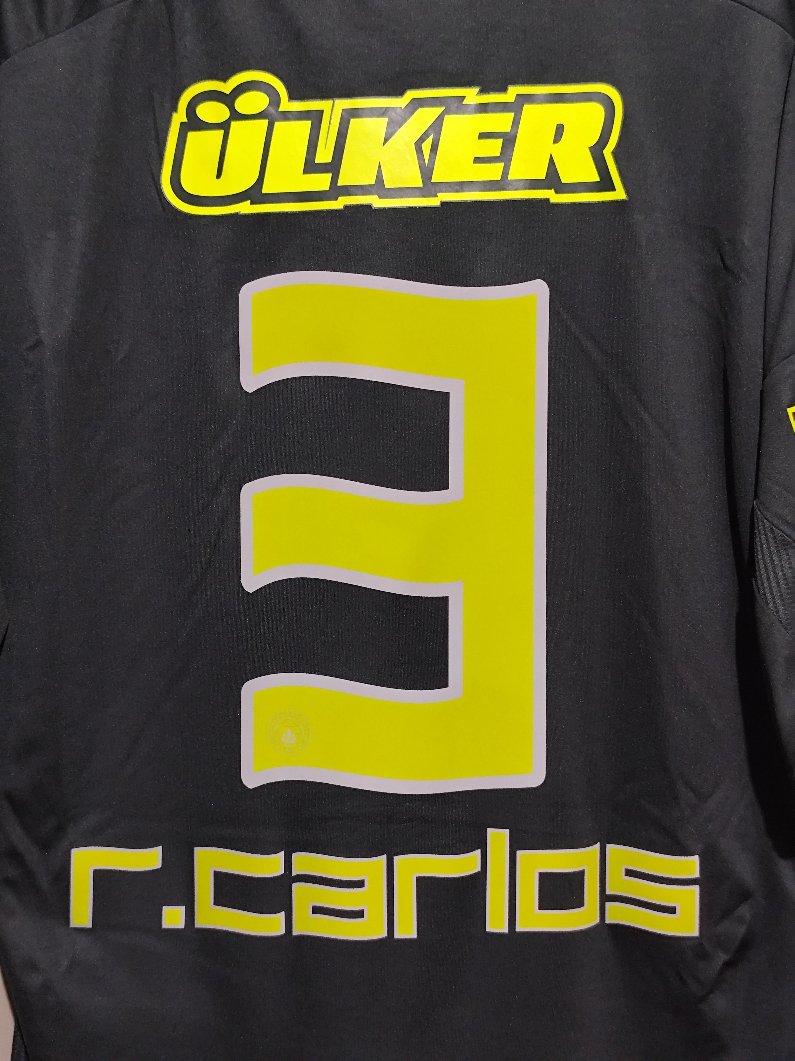 Adidas Adidas x Fenerbahce 2009-10 R. Carlos #3 Third Jersey Size US XL / EU 56 / 4 - 17 Thumbnail