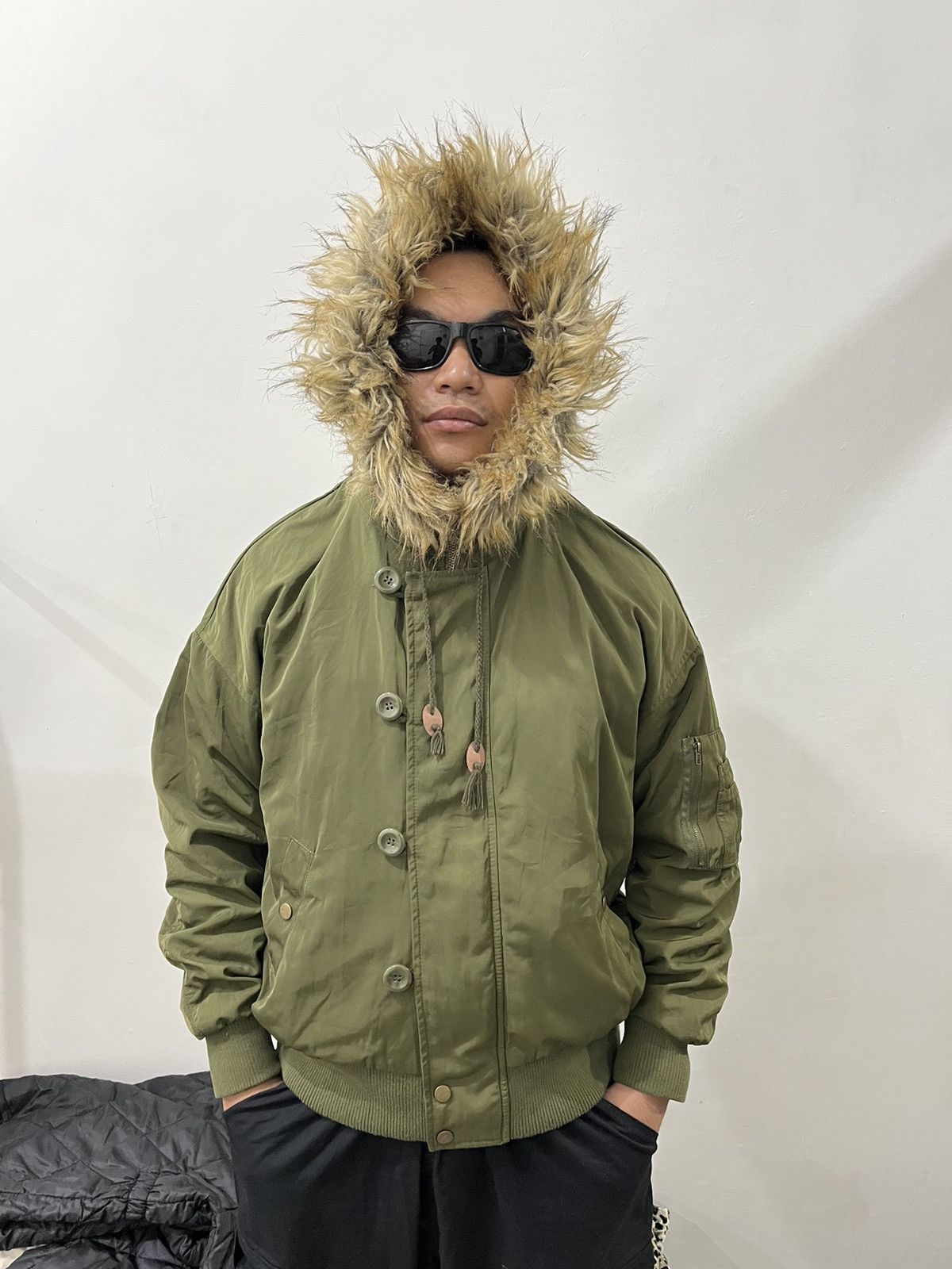 If Six Was Nine 2000s Bomber N2B Type KMRii Style Puffer Faux Fur Jacket Size US L / EU 52-54 / 3 - 2 Thumbnail
