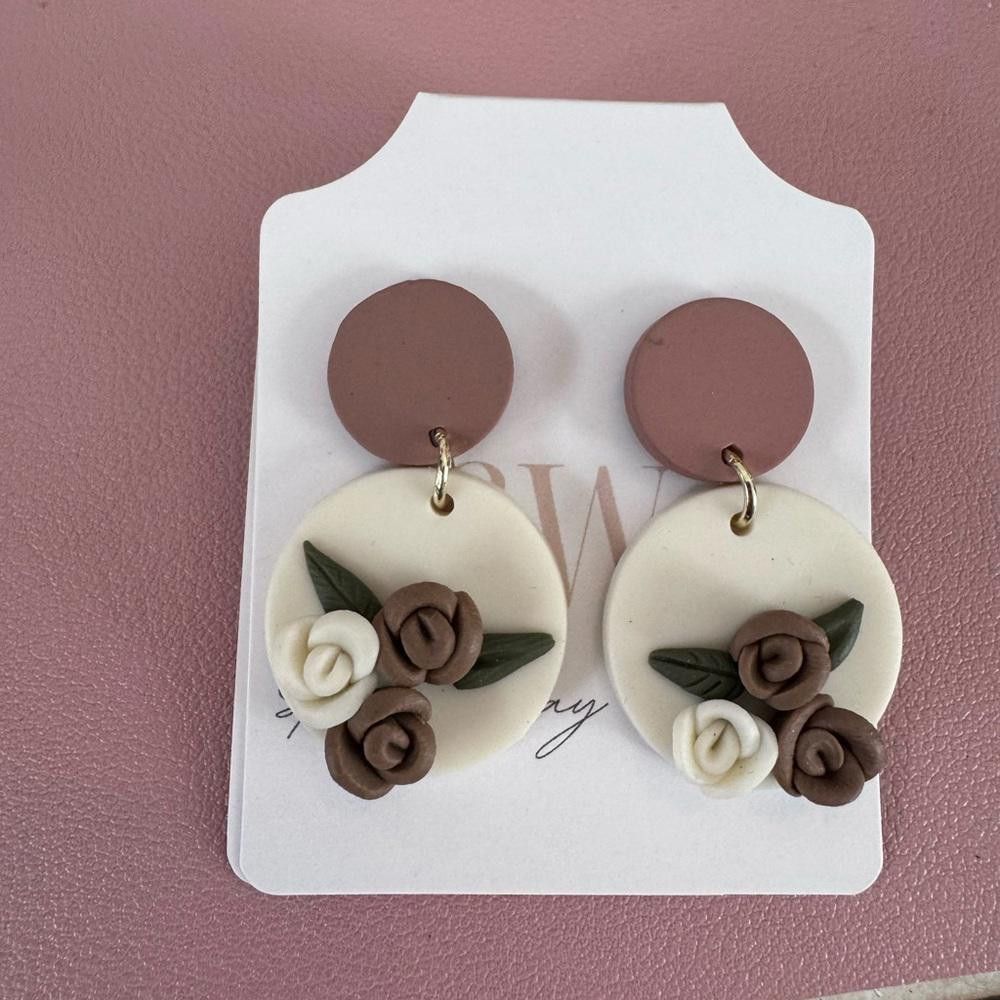 Designer Polymer clay rose drop earrings Size ONE SIZE - 4 Thumbnail
