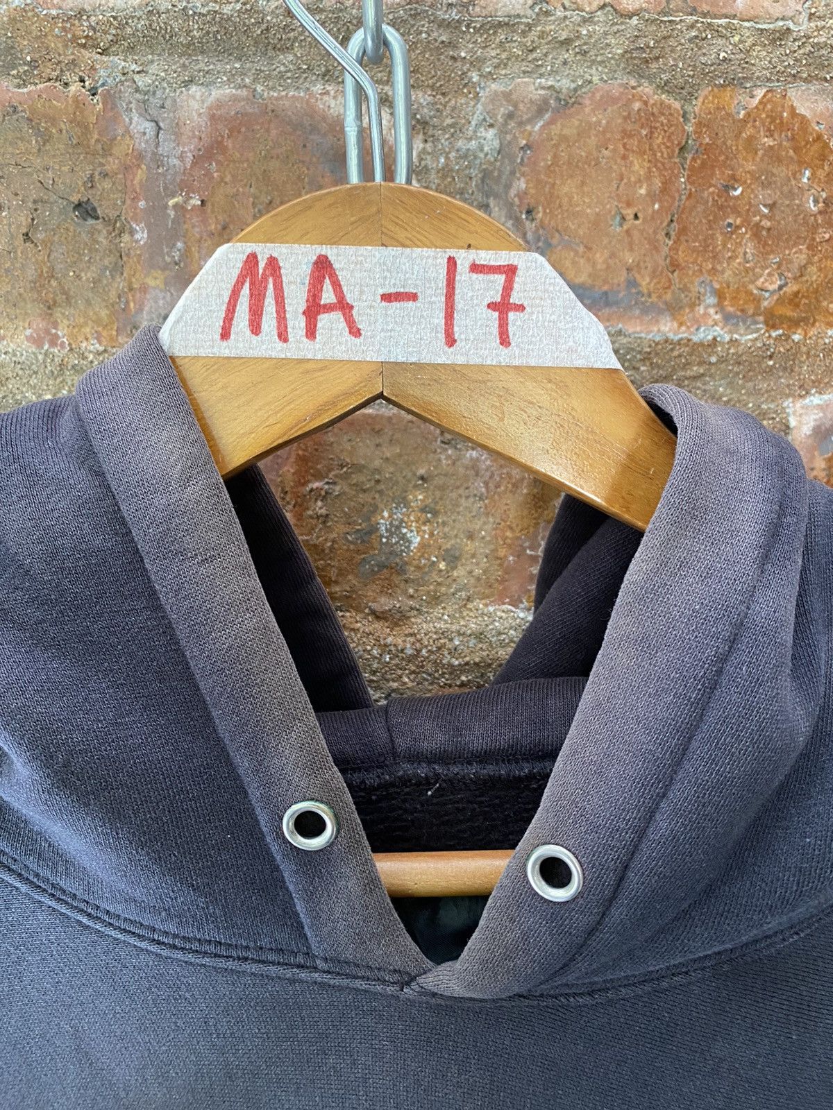 Undercover AW02 Undercover record hoodie Size US L / EU 52-54 / 3 - 13 Thumbnail