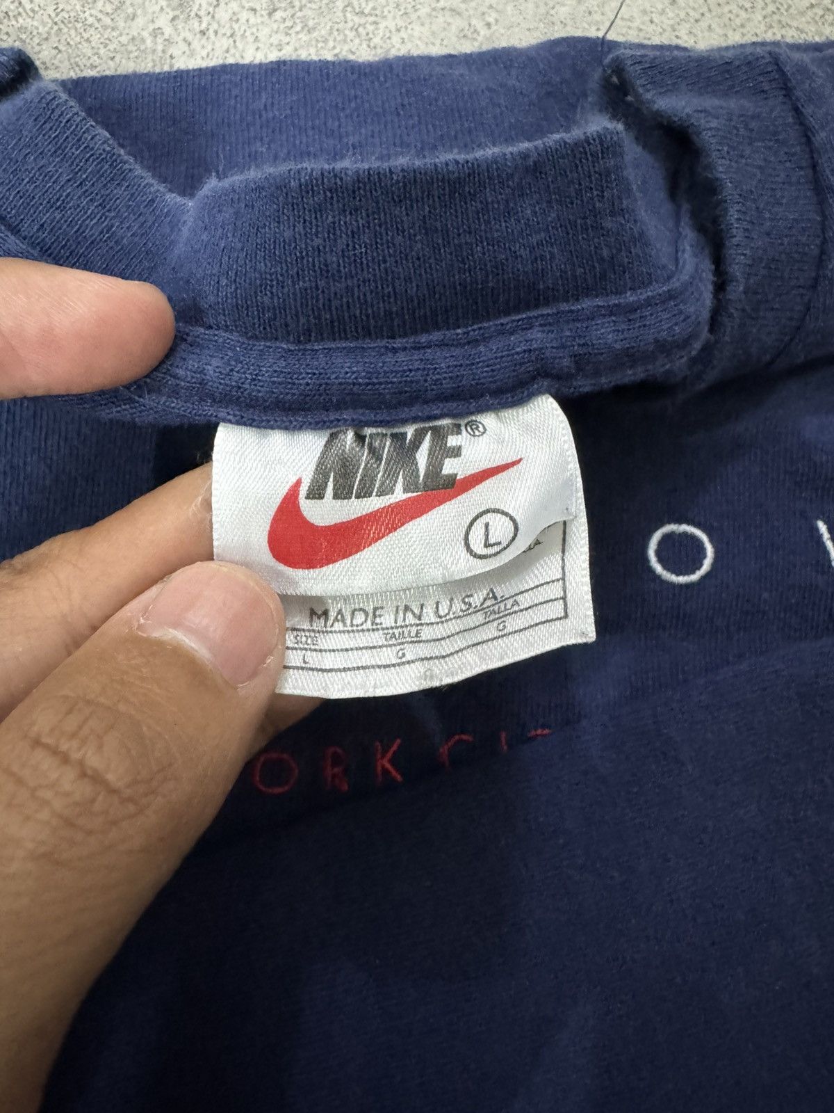 Nike VINTAGE 90’S NIKE TOWN T-SHIRT Size US L / EU 52-54 / 3 - 6 Thumbnail