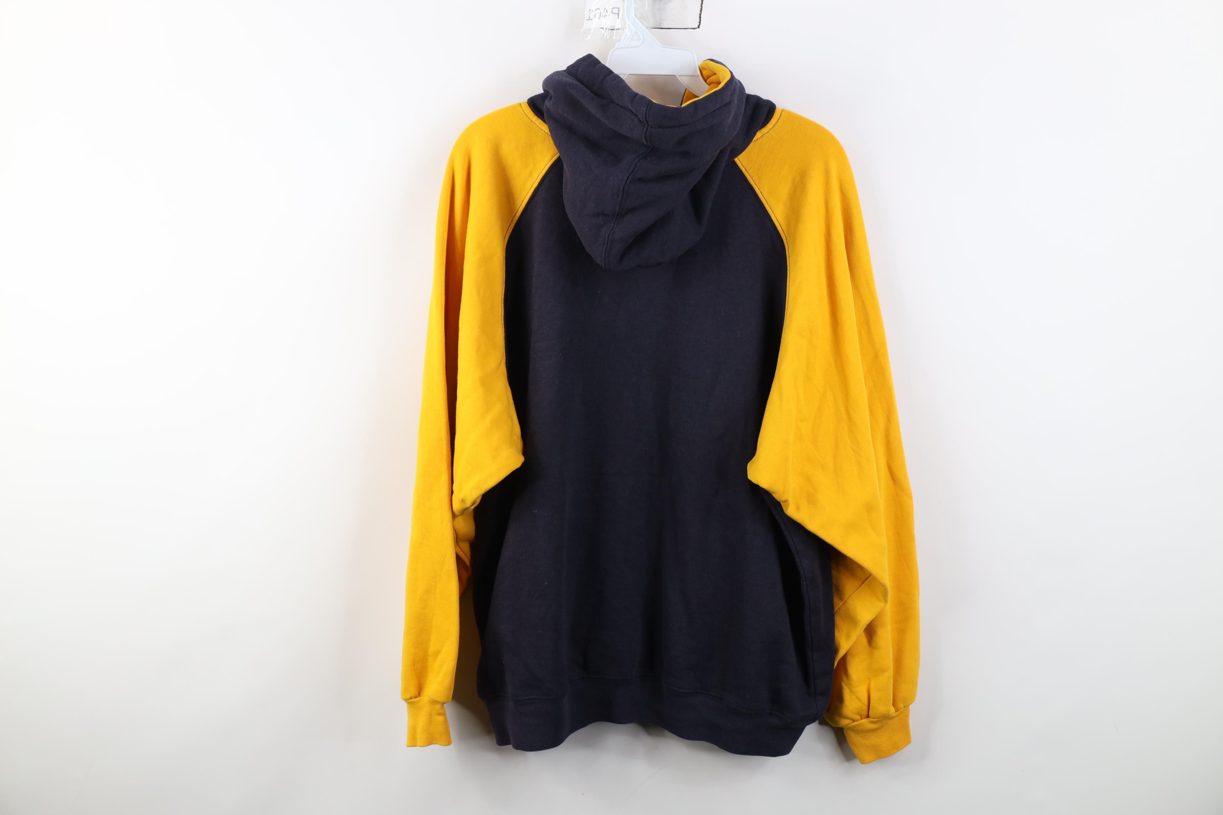 Vintage Vintage 90s Y2k University of Michigan Hoodie Sweatshirt Size US M / EU 48-50 / 2 - 10 Thumbnail