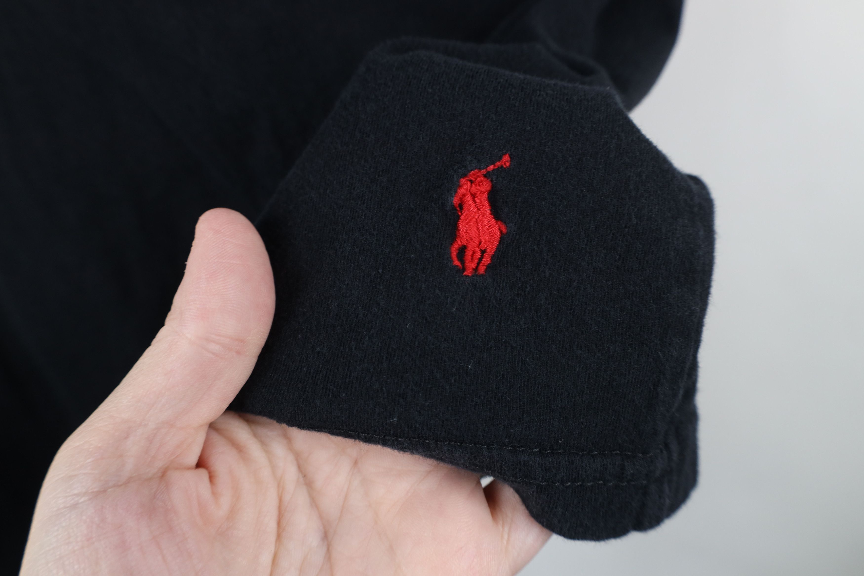 Ralph Lauren × Vintage Vintage Y2K Ralph Lauren Faded Short Sleeve V-Neck T-Shirt Size US M / EU 48-50 / 2 - 4 Thumbnail