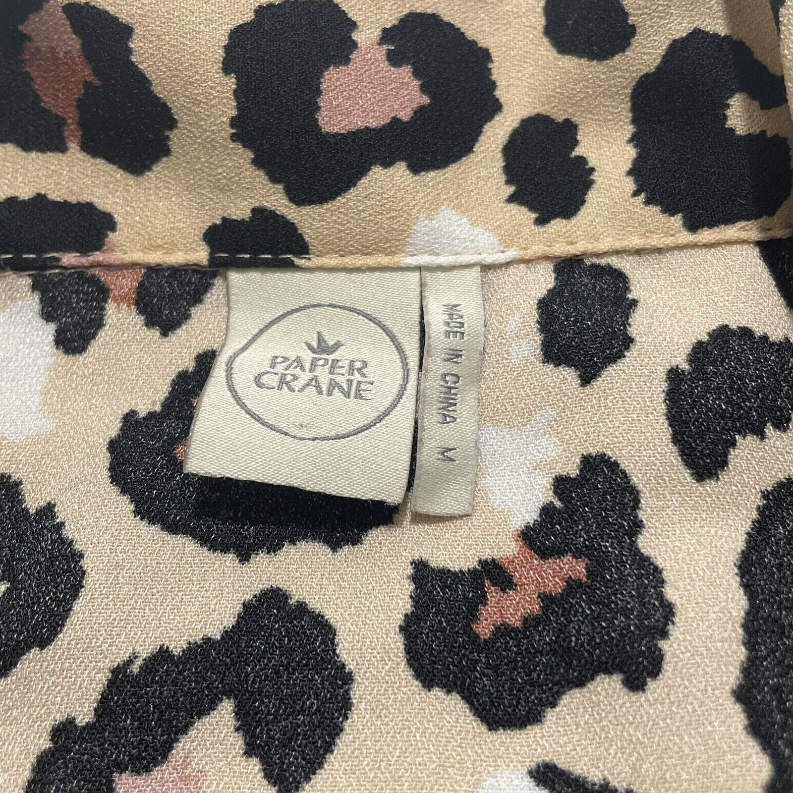 Other Paper Crane Cheetah Print Button Front Short Sleeve Collared Size M / US 6-8 / IT 42-44 - 7 Thumbnail