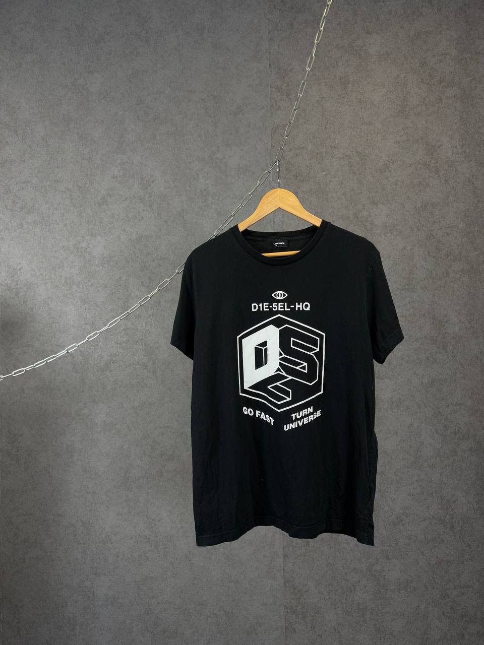 Designer × Diesel Diesel designer art tee Size US XL / EU 56 / 4 - 1 Thumbnail