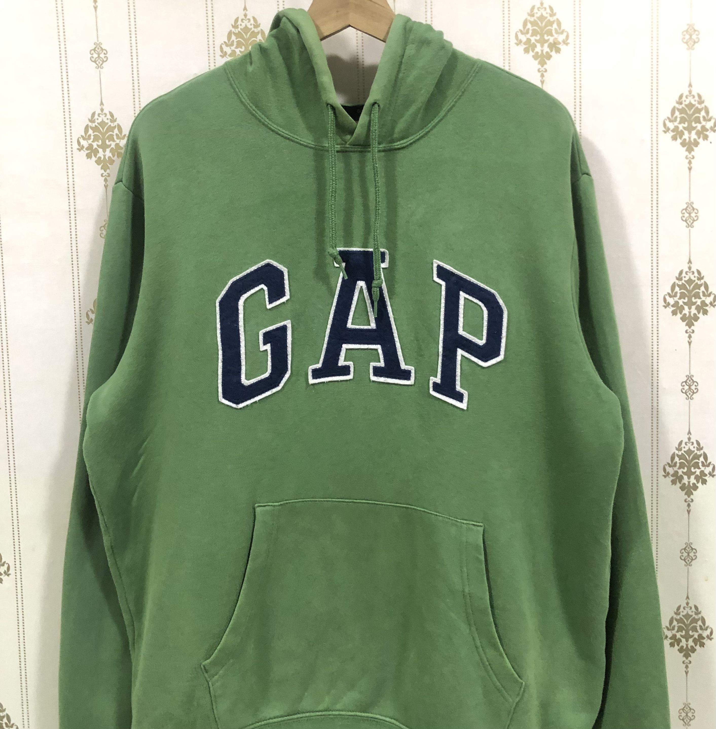 Gap BUNDLE DEAL GAP REEBOK SIZE M Size US M / EU 48-50 / 2 - 1 Thumbnail