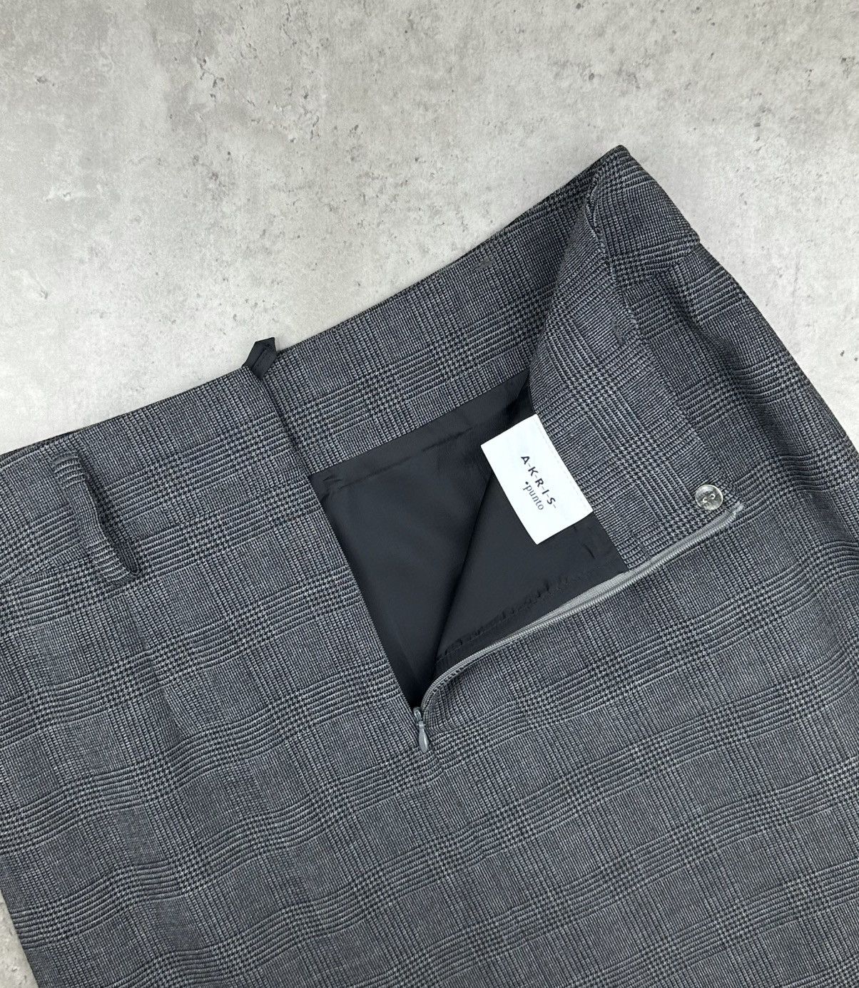Akris Akris Punto Women's Gray Plaid Skirt Suit Set - US 4 / FR 36 Size S / US 4 / IT 40 - 16 Thumbnail