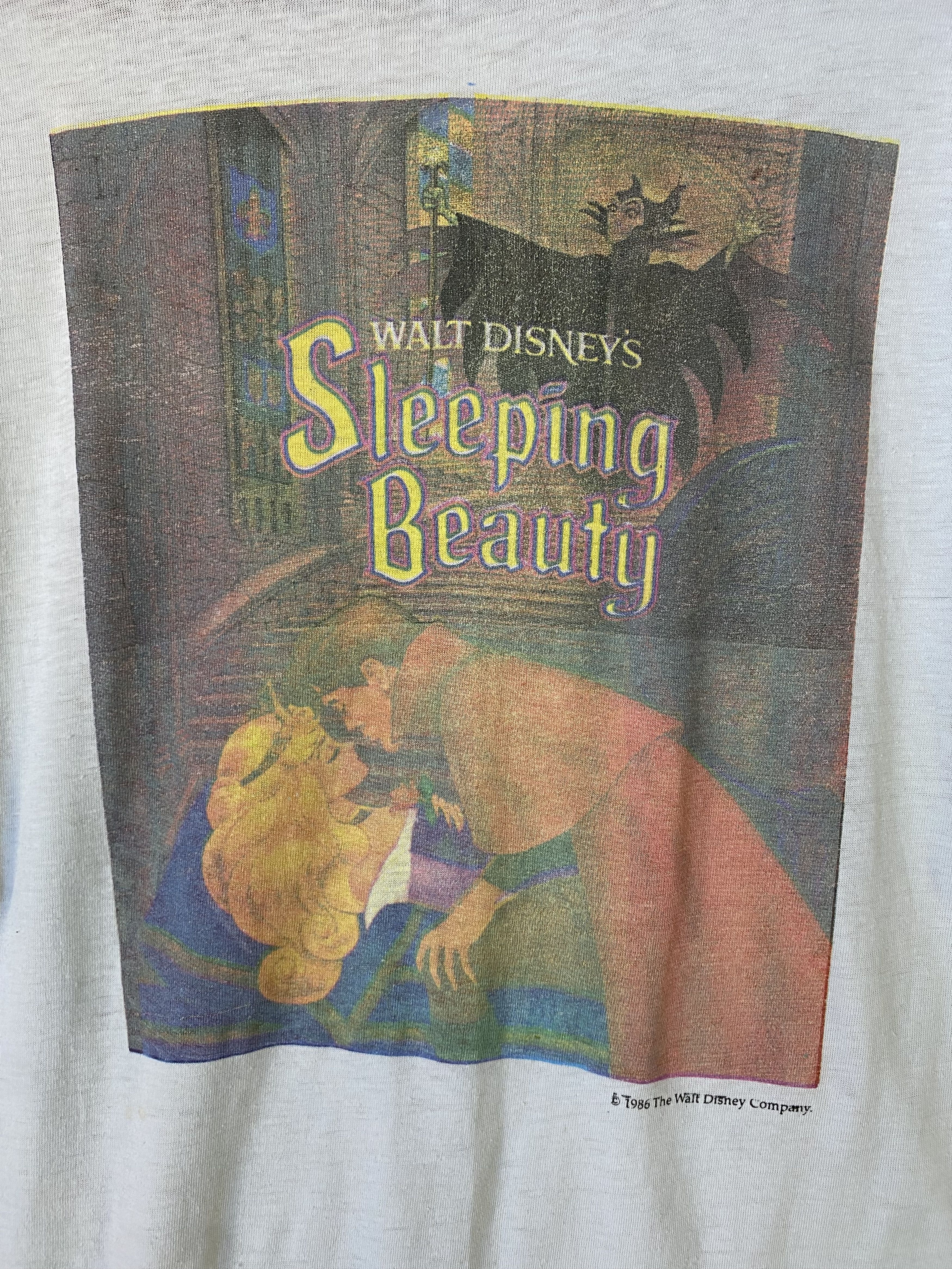 Disney Vtg 80s Disney sleeping beauty distressed paperthin shirt Size US L / EU 52-54 / 3 - 6 Thumbnail