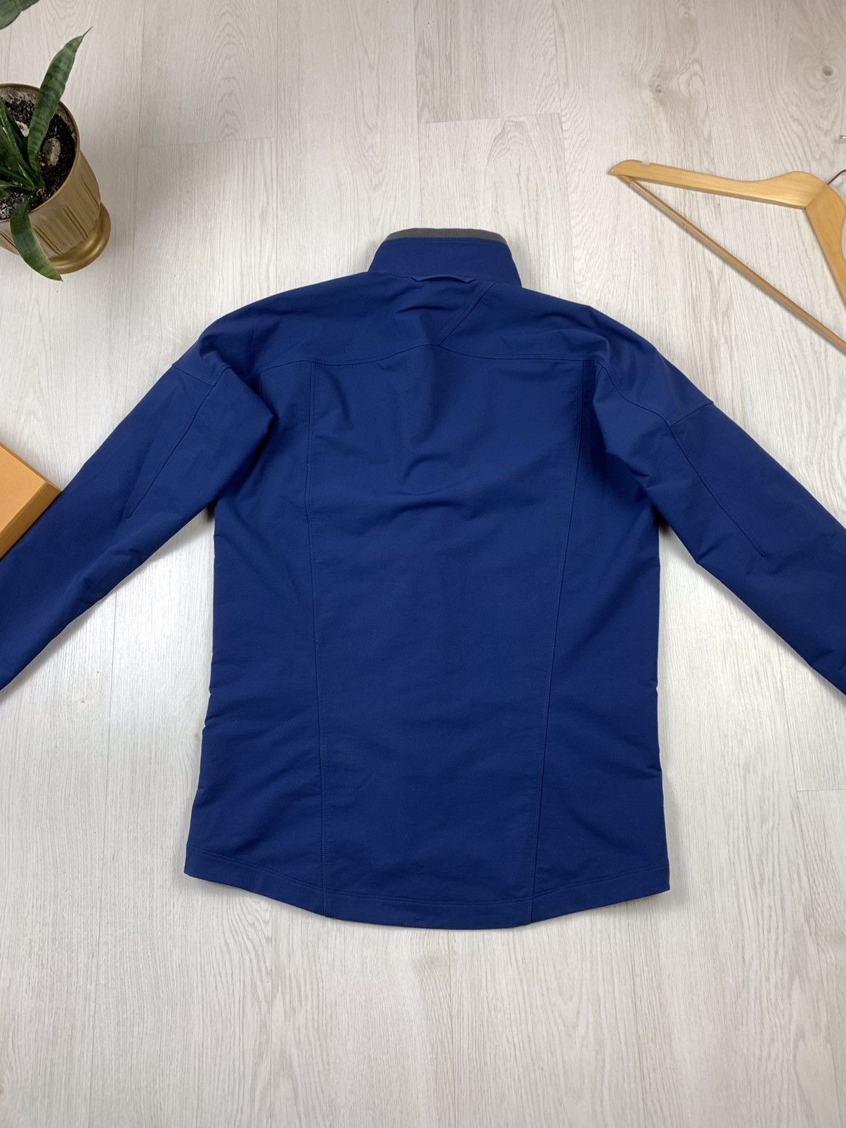 Haglofs Haglofs Skarn Winter SoftShell Mens Jacket Size M Size US M / EU 48-50 / 2 - 13 Thumbnail