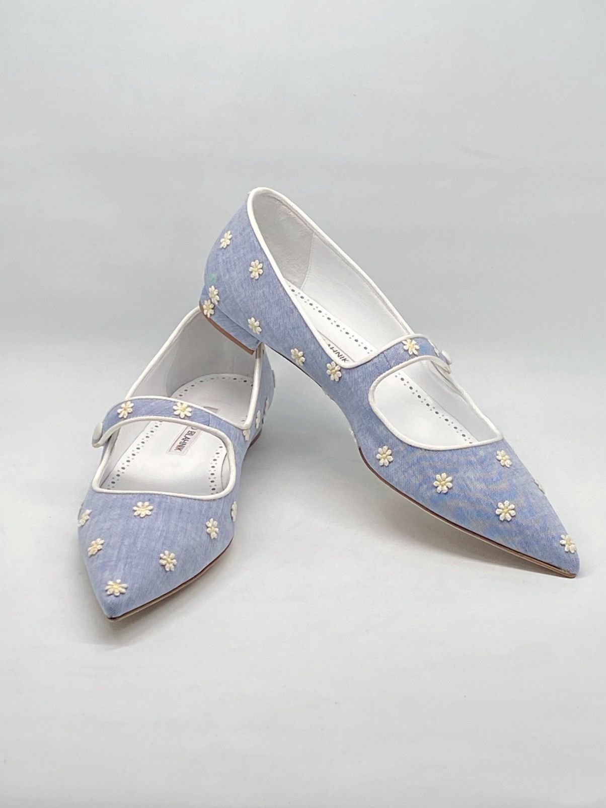 Manolo Blahnik Manolo Blahnik Campari Blue Mary Jane Ballet Flats size 38.5 Size US 8.5 / IT 38.5 - 9 Thumbnail