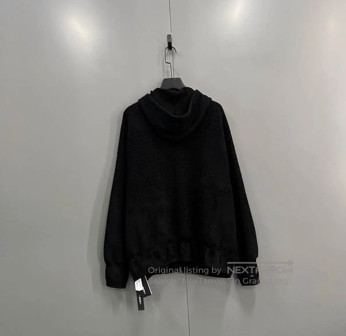Givenchy Black Zip-Up Textured Hoodie. Size US M / EU 48-50 / 2 - 2 Thumbnail